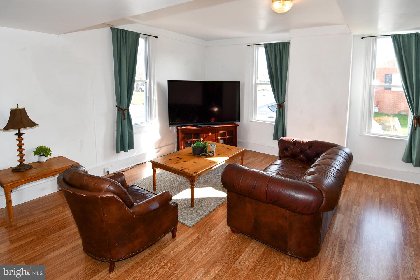 484 E QUEEN ST, STRASBURG, Virginia 22657, 2 Bedrooms Bedrooms, ,1 BathroomBathrooms,Residential,For sale,484 E QUEEN ST,VASH2012976 MLS # VASH2012976 484 E QUEEN ST, STRASBURG, Virginia 22657, 2 Bedrooms Bedrooms, ,1 BathroomBathrooms,Residential,For sale,484 E QUEEN ST,VASH2012976 MLS # VASH2012976