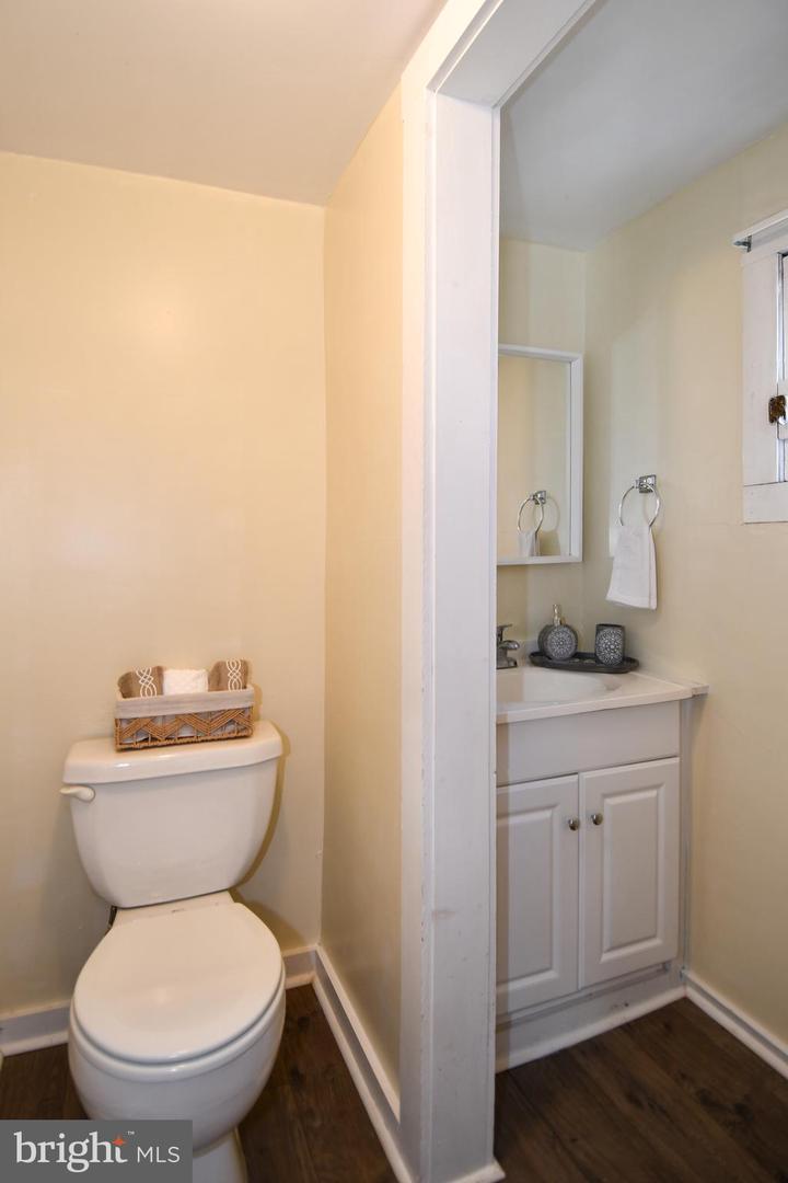 484 E QUEEN ST, STRASBURG, Virginia 22657, 2 Bedrooms Bedrooms, ,1 BathroomBathrooms,Residential,For sale,484 E QUEEN ST,VASH2012976 MLS # VASH2012976 484 E QUEEN ST, STRASBURG, Virginia 22657, 2 Bedrooms Bedrooms, ,1 BathroomBathrooms,Residential,For sale,484 E QUEEN ST,VASH2012976 MLS # VASH2012976