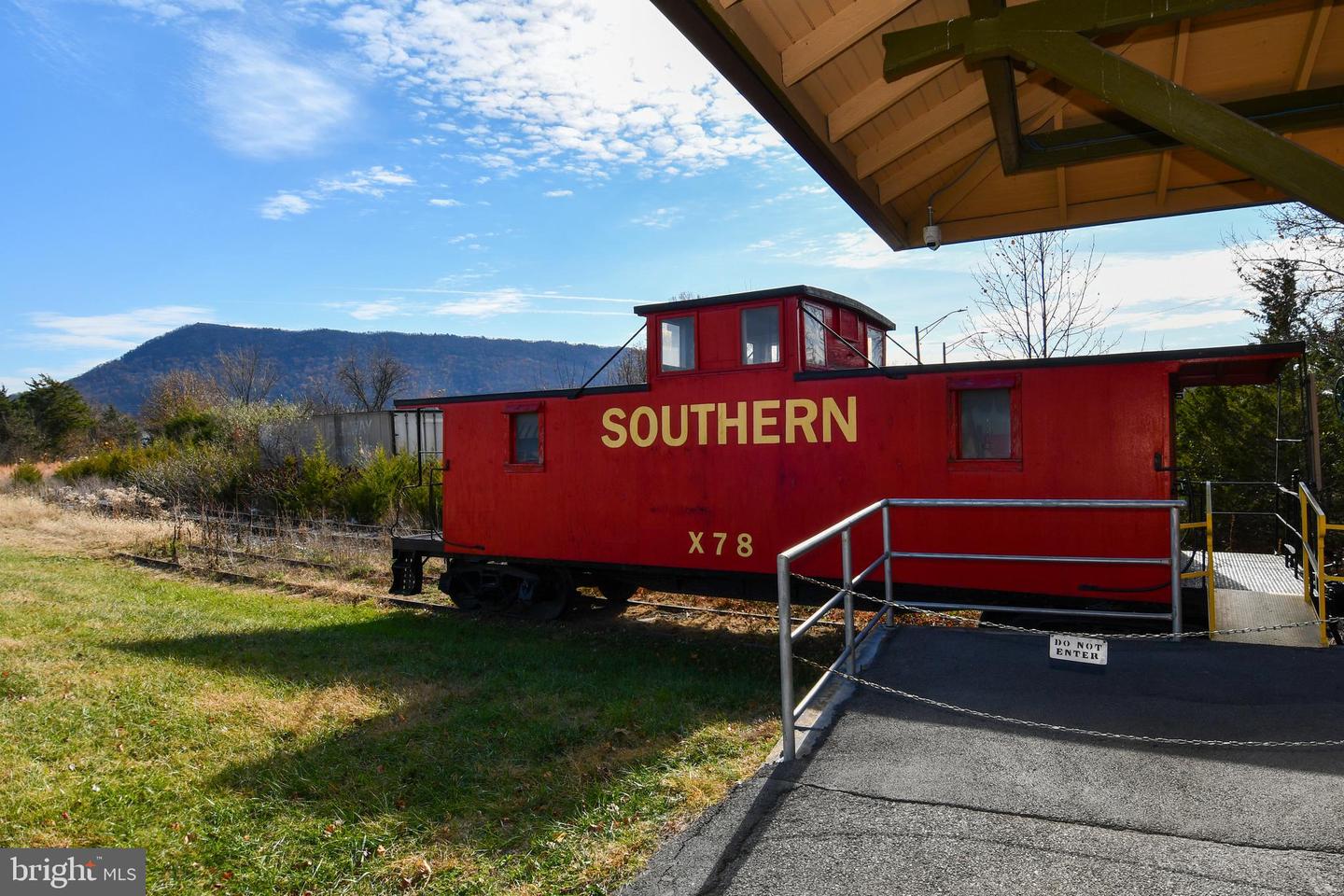 484 E QUEEN ST, STRASBURG, Virginia 22657, 2 Bedrooms Bedrooms, ,1 BathroomBathrooms,Residential,For sale,484 E QUEEN ST,VASH2012976 MLS # VASH2012976 484 E QUEEN ST, STRASBURG, Virginia 22657, 2 Bedrooms Bedrooms, ,1 BathroomBathrooms,Residential,For sale,484 E QUEEN ST,VASH2012976 MLS # VASH2012976