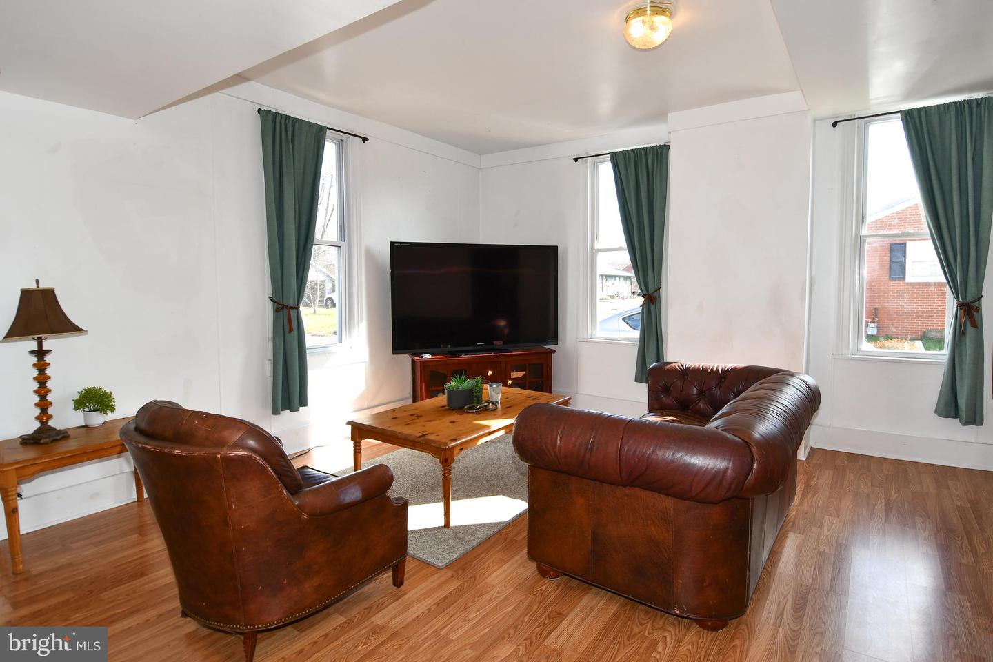 484 E QUEEN ST, STRASBURG, Virginia 22657, 2 Bedrooms Bedrooms, ,1 BathroomBathrooms,Residential,For sale,484 E QUEEN ST,VASH2012976 MLS # VASH2012976 484 E QUEEN ST, STRASBURG, Virginia 22657, 2 Bedrooms Bedrooms, ,1 BathroomBathrooms,Residential,For sale,484 E QUEEN ST,VASH2012976 MLS # VASH2012976