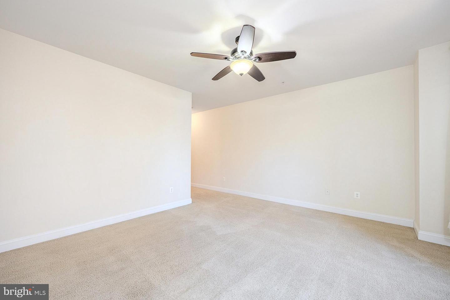 2667 SHEFFIELD HILL WAY #168, WOODBRIDGE, Virginia 22191, 2 Bedrooms Bedrooms, ,2 BathroomsBathrooms,Residential,For sale,2667 SHEFFIELD HILL WAY #168,VAPW2107684 MLS # VAPW2107684