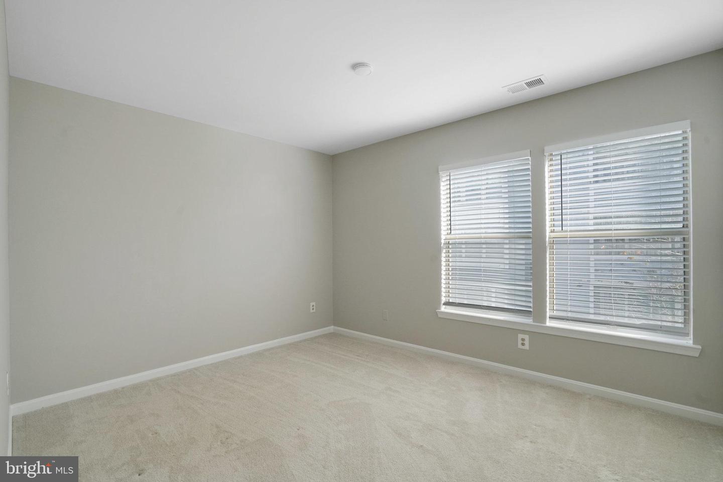 7711 LAFAYETTE FOREST DR #22, ANNANDALE, Virginia 22003, 2 Bedrooms Bedrooms, ,2 BathroomsBathrooms,Residential,For sale,7711 LAFAYETTE FOREST DR #22,VAFX2278822 MLS # VAFX2278822 7711 LAFAYETTE FOREST DR #22, ANNANDALE, Virginia 22003, 2 Bedrooms Bedrooms, ,2 BathroomsBathrooms,Residential,For sale,7711 LAFAYETTE FOREST DR #22,VAFX2278822 MLS # VAFX2278822