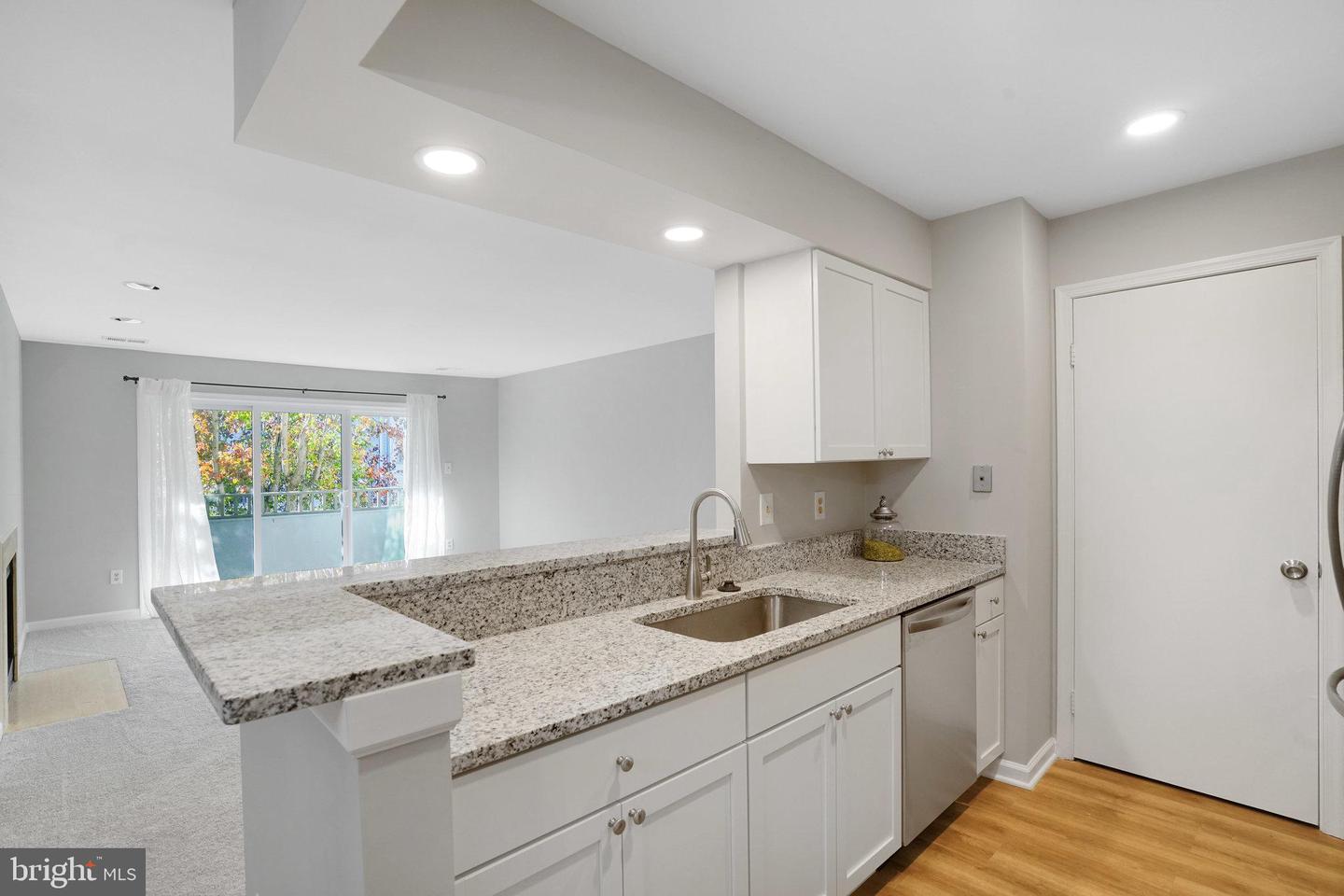 7711 LAFAYETTE FOREST DR #22, ANNANDALE, Virginia 22003, 2 Bedrooms Bedrooms, ,2 BathroomsBathrooms,Residential,For sale,7711 LAFAYETTE FOREST DR #22,VAFX2278822 MLS # VAFX2278822 7711 LAFAYETTE FOREST DR #22, ANNANDALE, Virginia 22003, 2 Bedrooms Bedrooms, ,2 BathroomsBathrooms,Residential,For sale,7711 LAFAYETTE FOREST DR #22,VAFX2278822 MLS # VAFX2278822