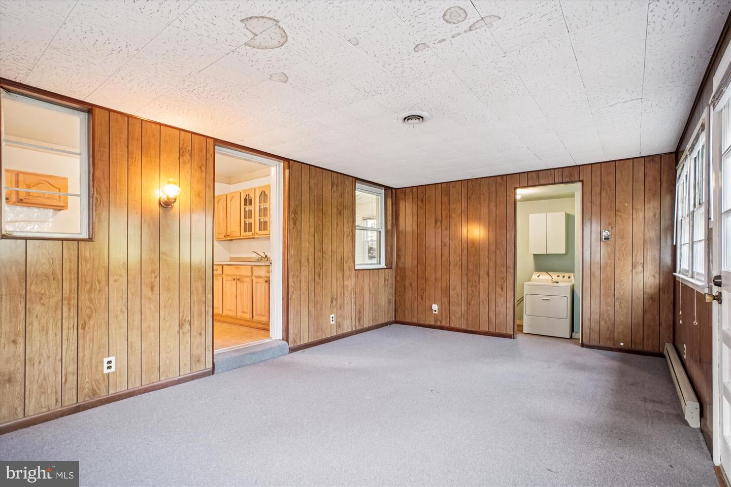 1827 OLMSTEAD DR, FALLS CHURCH, Virginia 22043, 3 Bedrooms Bedrooms, ,1 BathroomBathrooms,Residential,For sale,1827 OLMSTEAD DR,VAFX2278844 MLS # VAFX2278844 1827 OLMSTEAD DR, FALLS CHURCH, Virginia 22043, 3 Bedrooms Bedrooms, ,1 BathroomBathrooms,Residential,For sale,1827 OLMSTEAD DR,VAFX2278844 MLS # VAFX2278844