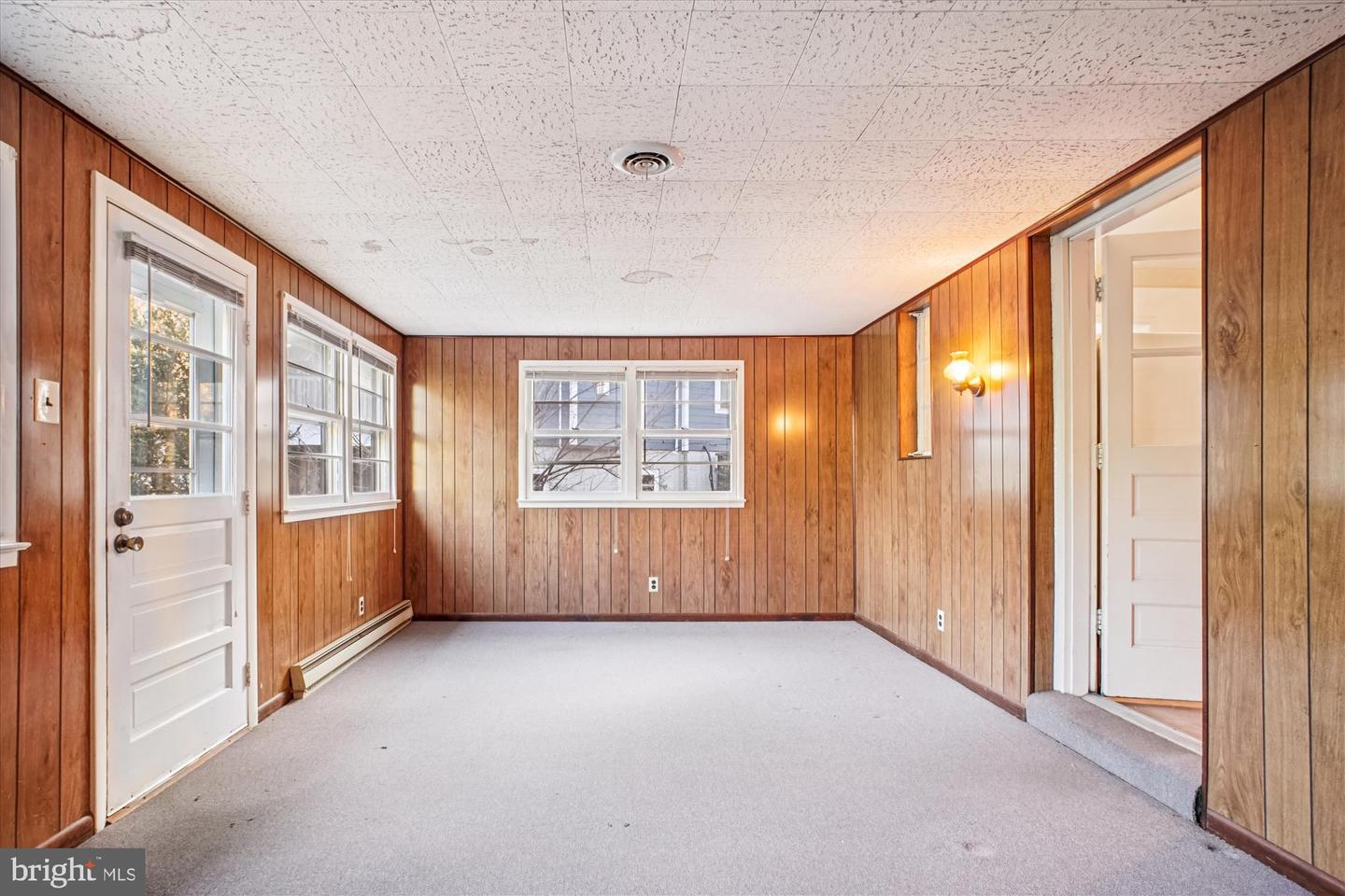 1827 OLMSTEAD DR, FALLS CHURCH, Virginia 22043, 3 Bedrooms Bedrooms, ,1 BathroomBathrooms,Residential,For sale,1827 OLMSTEAD DR,VAFX2278844 MLS # VAFX2278844 1827 OLMSTEAD DR, FALLS CHURCH, Virginia 22043, 3 Bedrooms Bedrooms, ,1 BathroomBathrooms,Residential,For sale,1827 OLMSTEAD DR,VAFX2278844 MLS # VAFX2278844