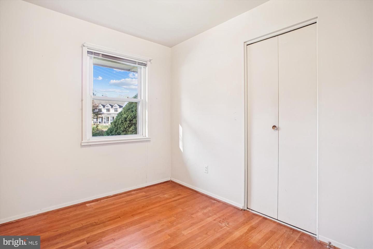 1827 OLMSTEAD DR, FALLS CHURCH, Virginia 22043, 3 Bedrooms Bedrooms, ,1 BathroomBathrooms,Residential,For sale,1827 OLMSTEAD DR,VAFX2278844 MLS # VAFX2278844 1827 OLMSTEAD DR, FALLS CHURCH, Virginia 22043, 3 Bedrooms Bedrooms, ,1 BathroomBathrooms,Residential,For sale,1827 OLMSTEAD DR,VAFX2278844 MLS # VAFX2278844