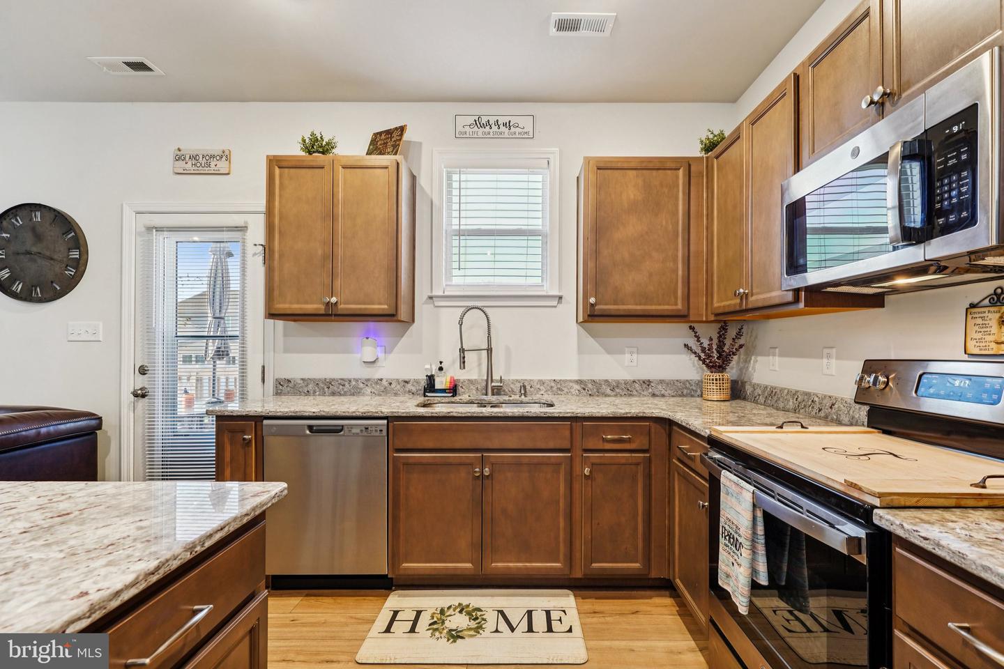 243 BELLEVUE CIR, AYLETT, Virginia 23009, 3 Bedrooms Bedrooms, 9 Rooms Rooms,2 BathroomsBathrooms,Residential,For sale,243 BELLEVUE CIR,VAKW2000252 MLS # VAKW2000252 243 BELLEVUE CIR, AYLETT, Virginia 23009, 3 Bedrooms Bedrooms, 9 Rooms Rooms,2 BathroomsBathrooms,Residential,For sale,243 BELLEVUE CIR,VAKW2000252 MLS # VAKW2000252