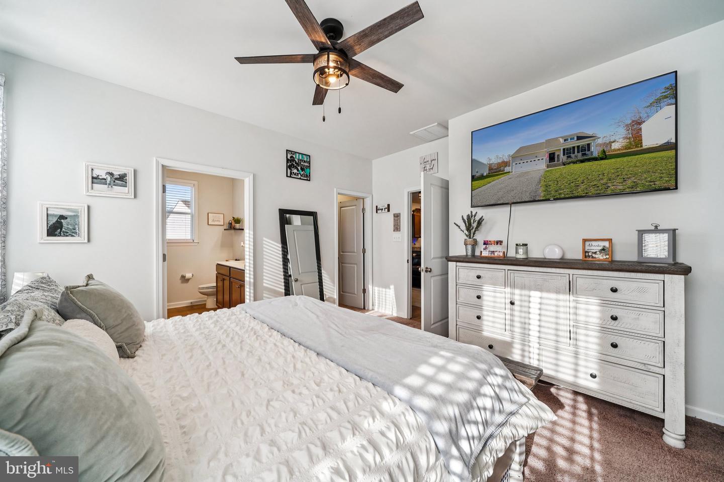 243 BELLEVUE CIR, AYLETT, Virginia 23009, 3 Bedrooms Bedrooms, 9 Rooms Rooms,2 BathroomsBathrooms,Residential,For sale,243 BELLEVUE CIR,VAKW2000252 MLS # VAKW2000252 243 BELLEVUE CIR, AYLETT, Virginia 23009, 3 Bedrooms Bedrooms, 9 Rooms Rooms,2 BathroomsBathrooms,Residential,For sale,243 BELLEVUE CIR,VAKW2000252 MLS # VAKW2000252