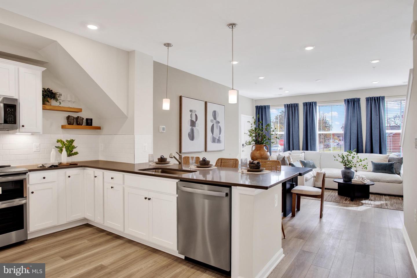 9664 SWALLOWTAIL LANE, MANASSAS, Virginia 20110, 3 Bedrooms Bedrooms, ,2 BathroomsBathrooms,Residential,For sale,9664 SWALLOWTAIL LANE,VAMN2009688 MLS # VAMN2009688