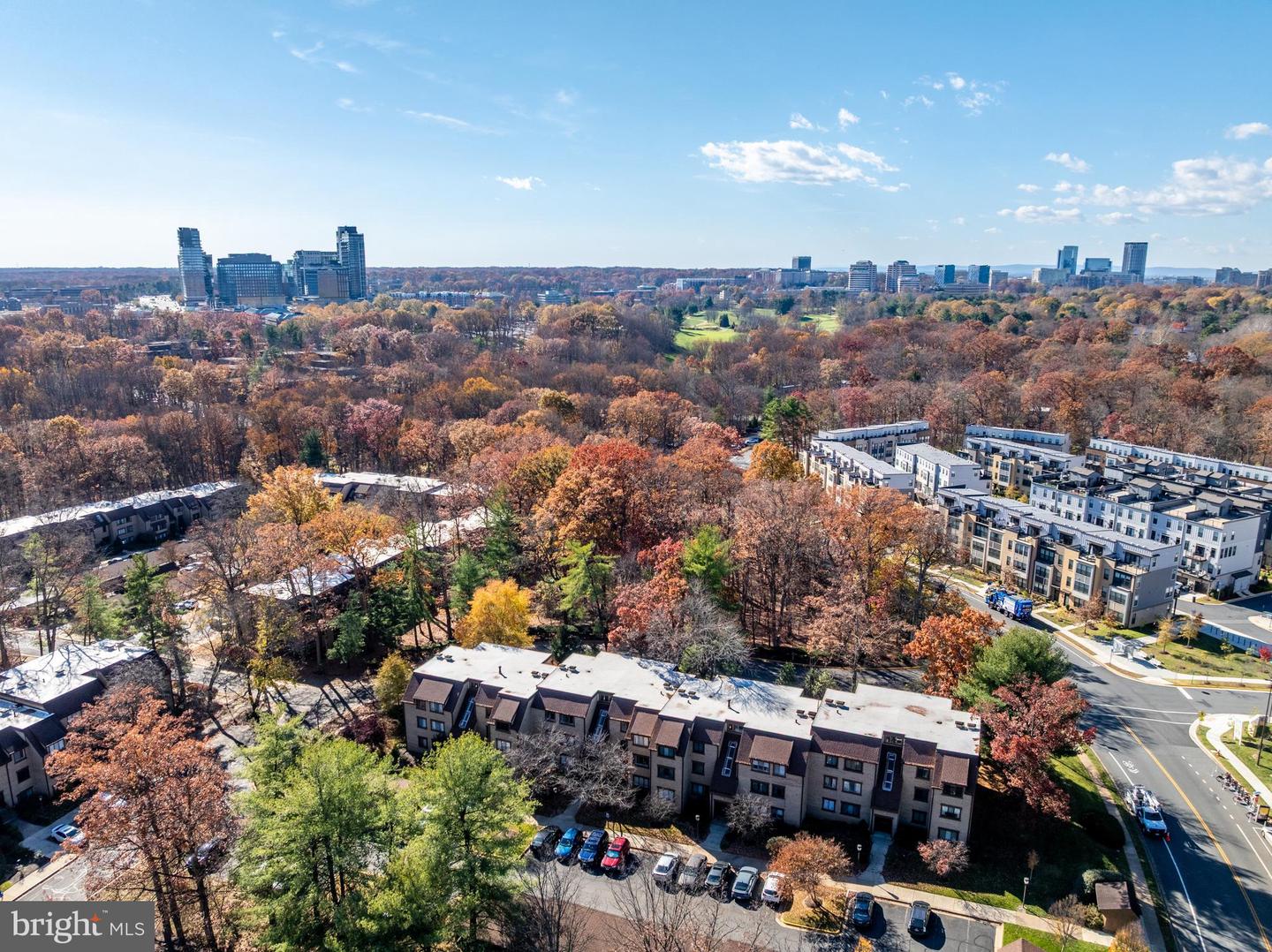 1623 PARKCREST CIR #9B/300, RESTON, Virginia 20190, 2 Bedrooms Bedrooms, ,1 BathroomBathrooms,Residential,For sale,1623 PARKCREST CIR #9B/300,VAFX2278708 MLS # VAFX2278708 1623 PARKCREST CIR #9B/300, RESTON, Virginia 20190, 2 Bedrooms Bedrooms, ,1 BathroomBathrooms,Residential,For sale,1623 PARKCREST CIR #9B/300,VAFX2278708 MLS # VAFX2278708