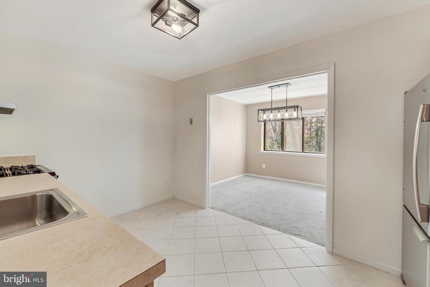 1623 PARKCREST CIR #9B/300, RESTON, Virginia 20190, 2 Bedrooms Bedrooms, ,1 BathroomBathrooms,Residential,For sale,1623 PARKCREST CIR #9B/300,VAFX2278708 MLS # VAFX2278708 1623 PARKCREST CIR #9B/300, RESTON, Virginia 20190, 2 Bedrooms Bedrooms, ,1 BathroomBathrooms,Residential,For sale,1623 PARKCREST CIR #9B/300,VAFX2278708 MLS # VAFX2278708