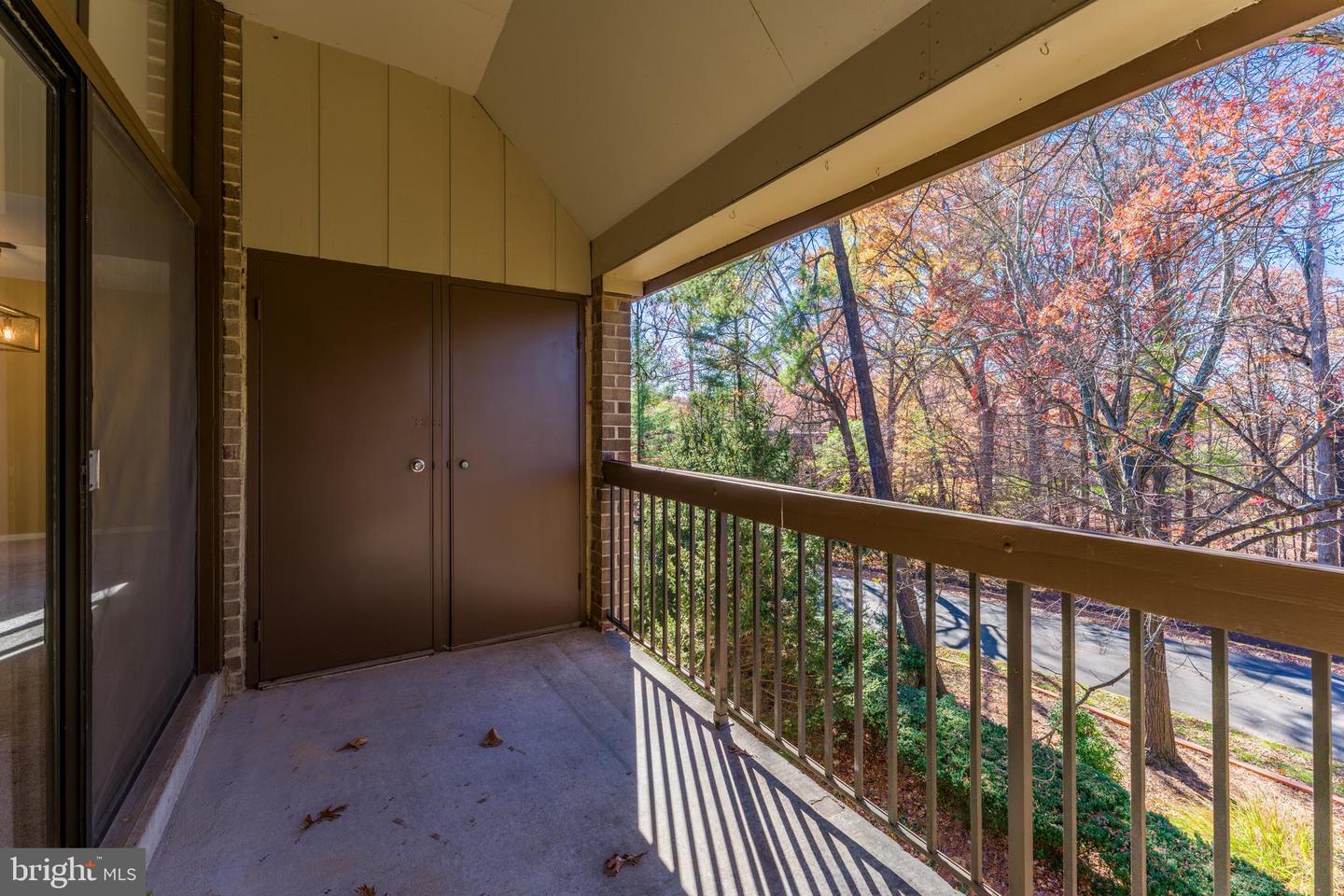 1623 PARKCREST CIR #9B/300, RESTON, Virginia 20190, 2 Bedrooms Bedrooms, ,1 BathroomBathrooms,Residential,For sale,1623 PARKCREST CIR #9B/300,VAFX2278708 MLS # VAFX2278708 1623 PARKCREST CIR #9B/300, RESTON, Virginia 20190, 2 Bedrooms Bedrooms, ,1 BathroomBathrooms,Residential,For sale,1623 PARKCREST CIR #9B/300,VAFX2278708 MLS # VAFX2278708