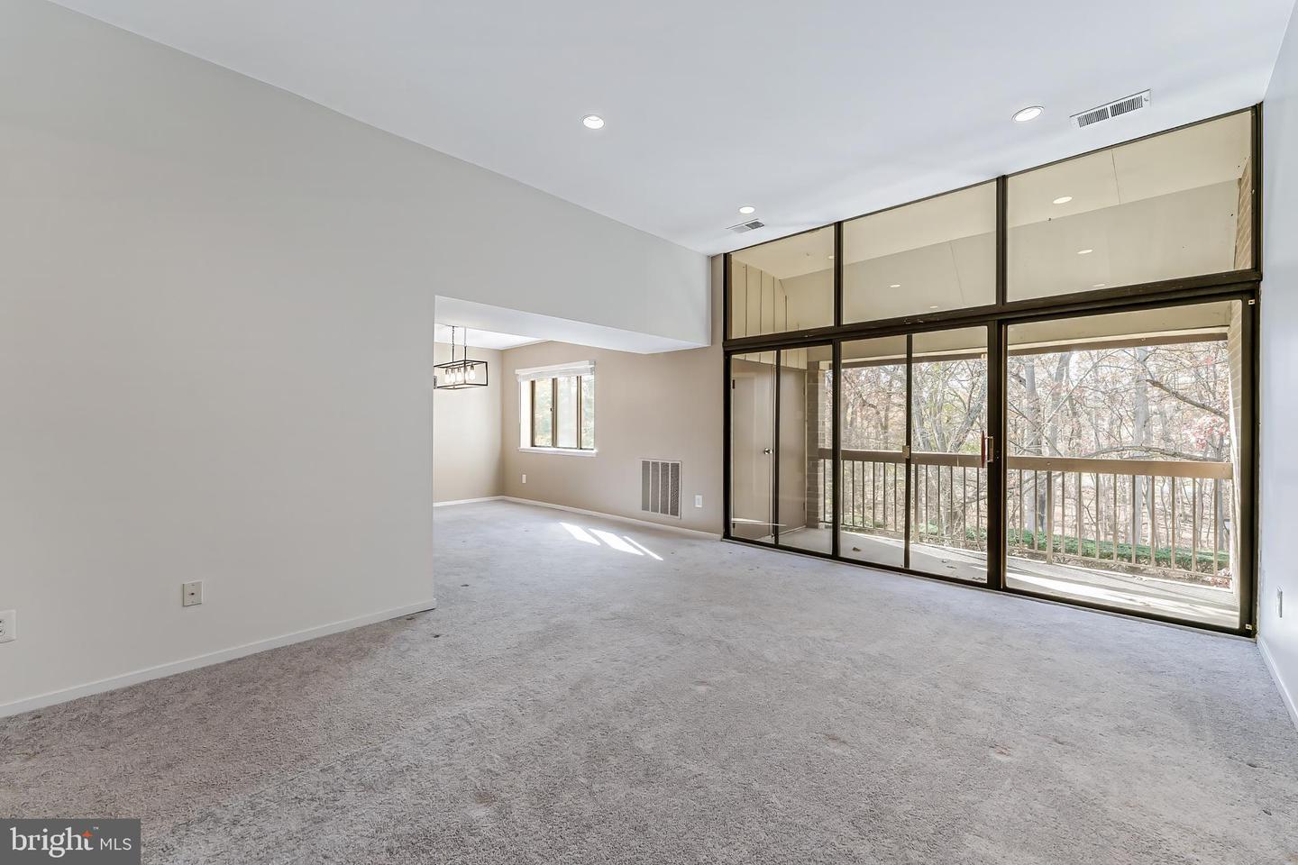 1623 PARKCREST CIR #9B/300, RESTON, Virginia 20190, 2 Bedrooms Bedrooms, ,1 BathroomBathrooms,Residential,For sale,1623 PARKCREST CIR #9B/300,VAFX2278708 MLS # VAFX2278708 1623 PARKCREST CIR #9B/300, RESTON, Virginia 20190, 2 Bedrooms Bedrooms, ,1 BathroomBathrooms,Residential,For sale,1623 PARKCREST CIR #9B/300,VAFX2278708 MLS # VAFX2278708