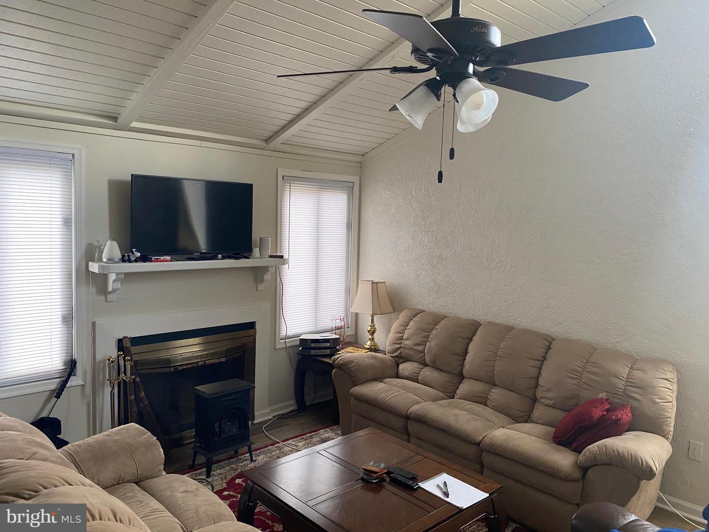 160 MAGNOLIA RD, STERLING, Virginia 20164, 3 Bedrooms Bedrooms, 5 Rooms Rooms,2 BathroomsBathrooms,Residential,For sale,160 MAGNOLIA RD,VALO2111008 MLS # VALO2111008 160 MAGNOLIA RD, STERLING, Virginia 20164, 3 Bedrooms Bedrooms, 5 Rooms Rooms,2 BathroomsBathrooms,Residential,For sale,160 MAGNOLIA RD,VALO2111008 MLS # VALO2111008