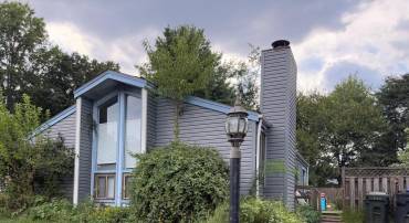 160 MAGNOLIA RD, STERLING, Virginia 20164, 3 Bedrooms Bedrooms, 5 Rooms Rooms,2 BathroomsBathrooms,Residential,For sale,160 MAGNOLIA RD,VALO2111008 MLS # VALO2111008