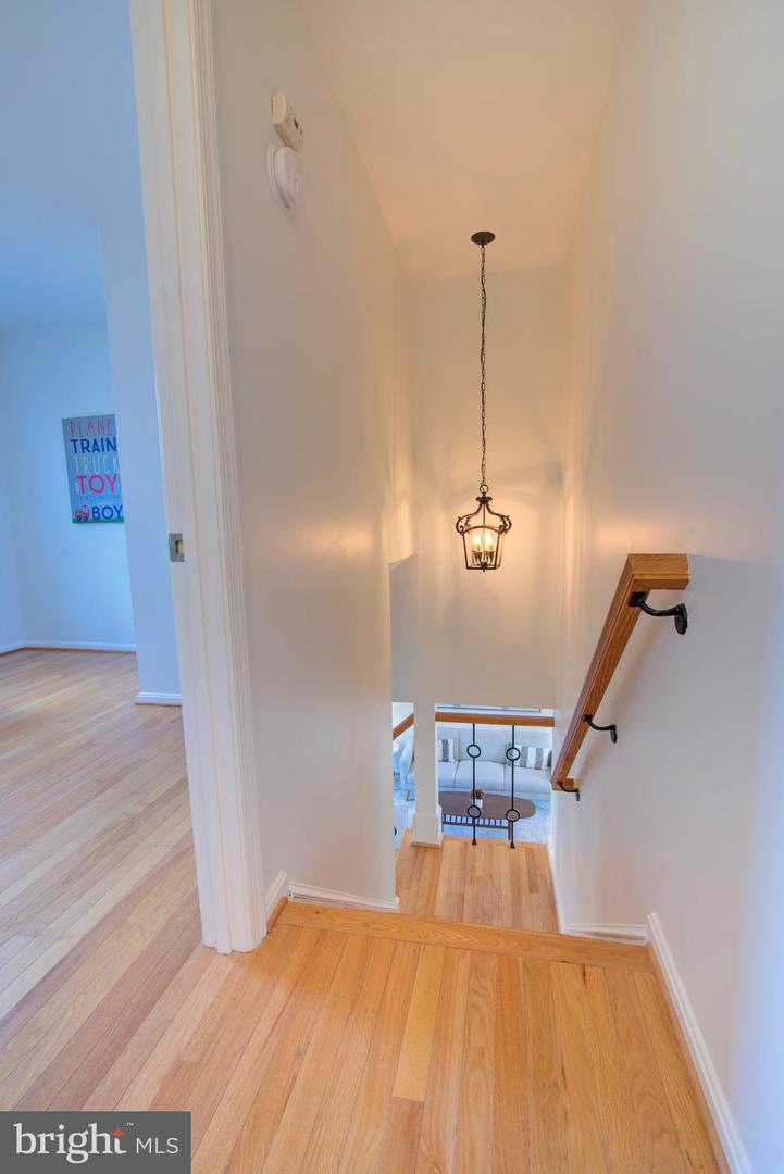 12149 EDDYSPARK DR, HERNDON, Virginia 20170, 3 Bedrooms Bedrooms, ,3 BathroomsBathrooms,Residential,For sale,12149 EDDYSPARK DR,VAFX2278788 MLS # VAFX2278788 12149 EDDYSPARK DR, HERNDON, Virginia 20170, 3 Bedrooms Bedrooms, ,3 BathroomsBathrooms,Residential,For sale,12149 EDDYSPARK DR,VAFX2278788 MLS # VAFX2278788