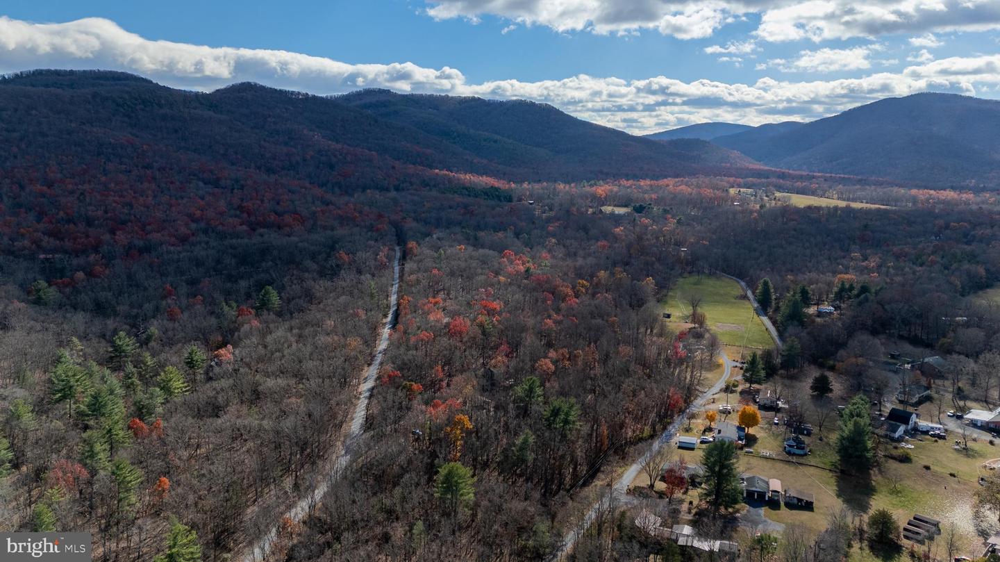 2050 STONY CREEK DR, ELKTON, Virginia 22827, 2 Bedrooms Bedrooms, ,2 BathroomsBathrooms,Residential,For sale,2050 STONY CREEK DR,VARO2002734 MLS # VARO2002734 2050 STONY CREEK DR, ELKTON, Virginia 22827, 2 Bedrooms Bedrooms, ,2 BathroomsBathrooms,Residential,For sale,2050 STONY CREEK DR,VARO2002734 MLS # VARO2002734