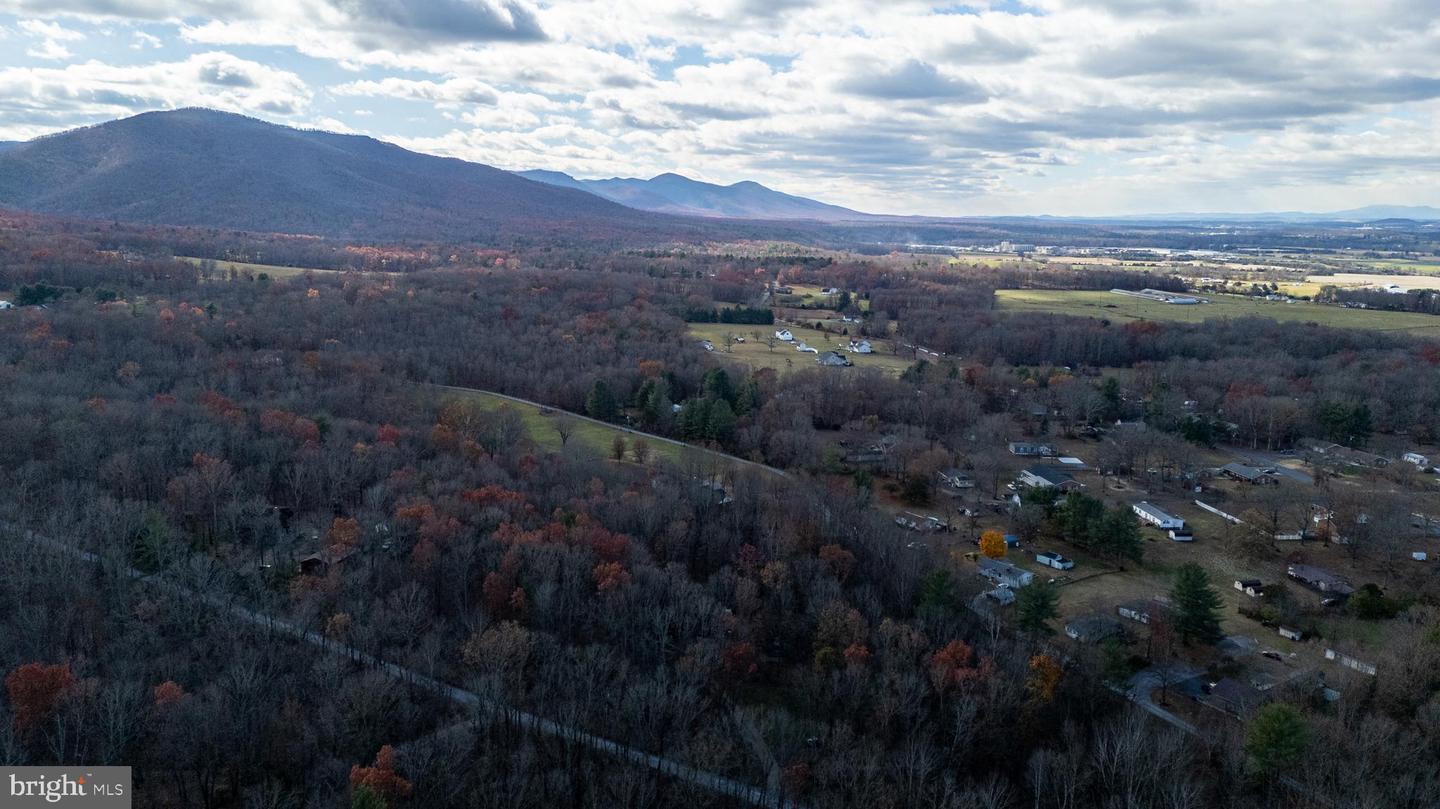 2050 STONY CREEK DR, ELKTON, Virginia 22827, 2 Bedrooms Bedrooms, ,2 BathroomsBathrooms,Residential,For sale,2050 STONY CREEK DR,VARO2002734 MLS # VARO2002734 2050 STONY CREEK DR, ELKTON, Virginia 22827, 2 Bedrooms Bedrooms, ,2 BathroomsBathrooms,Residential,For sale,2050 STONY CREEK DR,VARO2002734 MLS # VARO2002734