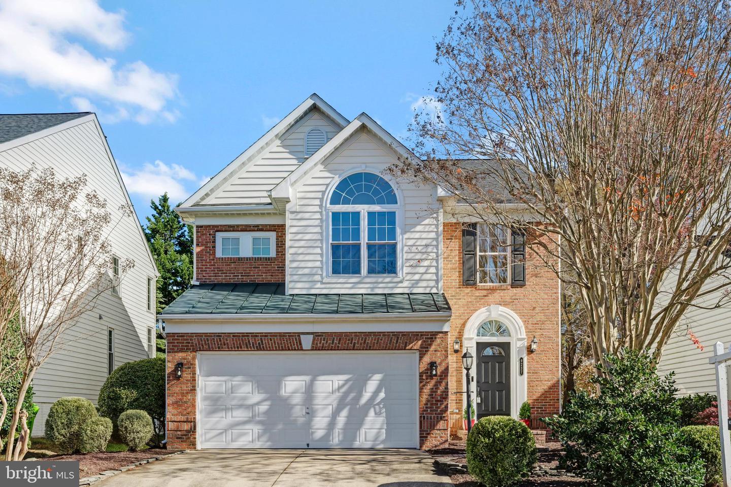 9237 OLD BEECH CT, LORTON, Virginia 22079, 4 Bedrooms Bedrooms, ,3 BathroomsBathrooms,Residential,For sale,9237 OLD BEECH CT,VAFX2278948 MLS # VAFX2278948 9237 OLD BEECH CT, LORTON, Virginia 22079, 4 Bedrooms Bedrooms, ,3 BathroomsBathrooms,Residential,For sale,9237 OLD BEECH CT,VAFX2278948 MLS # VAFX2278948