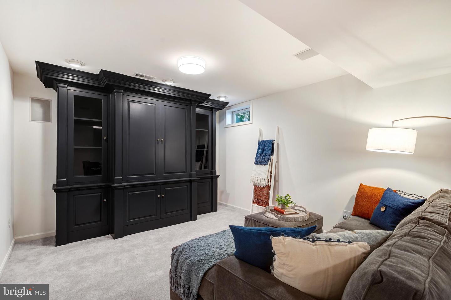 9237 OLD BEECH CT, LORTON, Virginia 22079, 4 Bedrooms Bedrooms, ,3 BathroomsBathrooms,Residential,For sale,9237 OLD BEECH CT,VAFX2278948 MLS # VAFX2278948 9237 OLD BEECH CT, LORTON, Virginia 22079, 4 Bedrooms Bedrooms, ,3 BathroomsBathrooms,Residential,For sale,9237 OLD BEECH CT,VAFX2278948 MLS # VAFX2278948