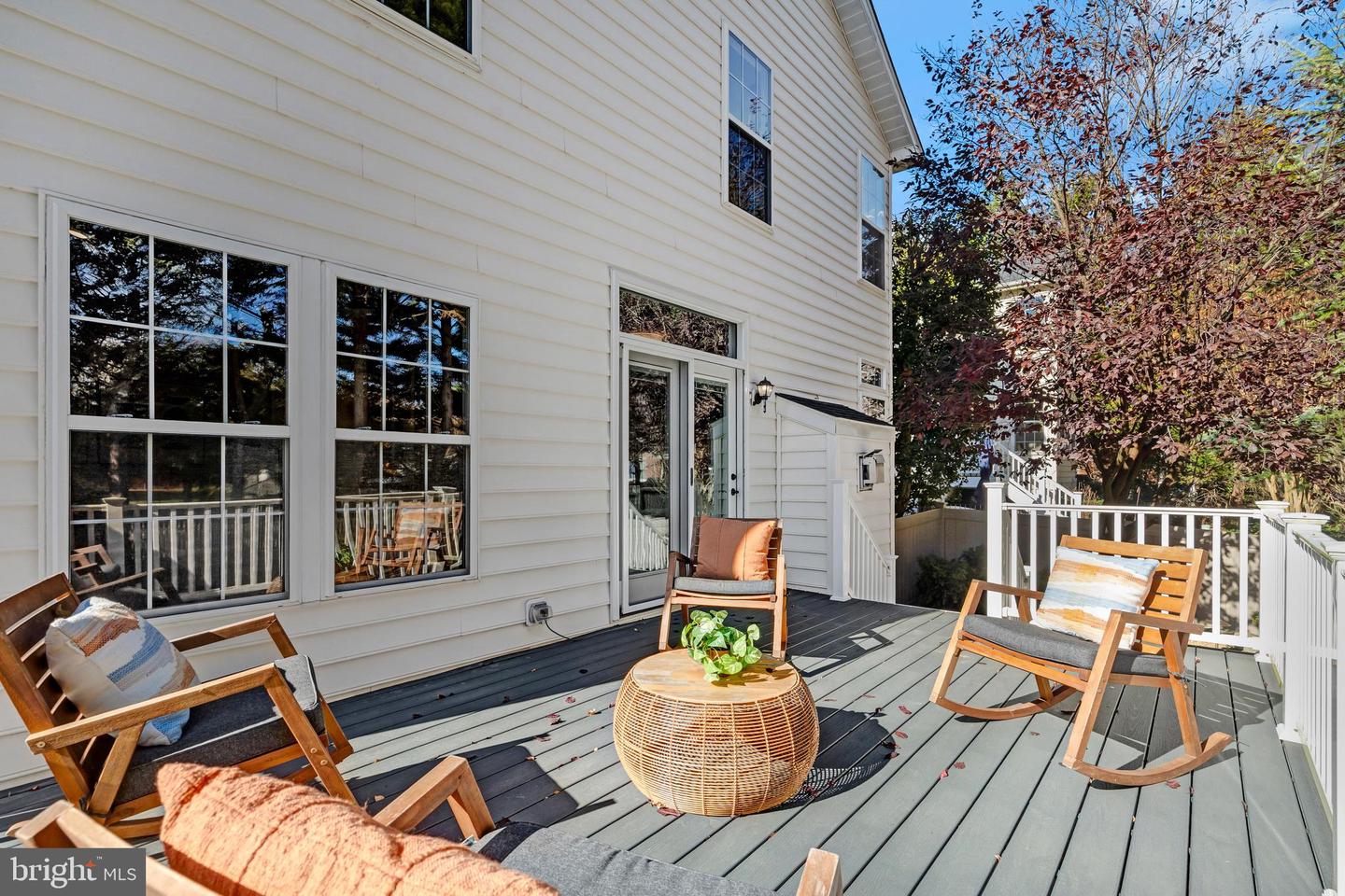 9237 OLD BEECH CT, LORTON, Virginia 22079, 4 Bedrooms Bedrooms, ,3 BathroomsBathrooms,Residential,For sale,9237 OLD BEECH CT,VAFX2278948 MLS # VAFX2278948 9237 OLD BEECH CT, LORTON, Virginia 22079, 4 Bedrooms Bedrooms, ,3 BathroomsBathrooms,Residential,For sale,9237 OLD BEECH CT,VAFX2278948 MLS # VAFX2278948