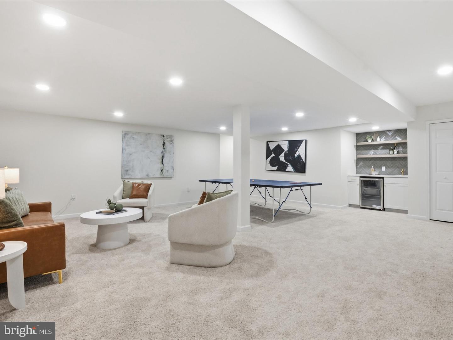 2133 FREDA DR, VIENNA, Virginia 22181, 4 Bedrooms Bedrooms, ,3 BathroomsBathrooms,Residential,For sale,2133 FREDA DR,VAFX2278986 MLS # VAFX2278986 2133 FREDA DR, VIENNA, Virginia 22181, 4 Bedrooms Bedrooms, ,3 BathroomsBathrooms,Residential,For sale,2133 FREDA DR,VAFX2278986 MLS # VAFX2278986