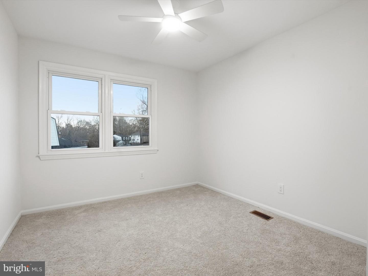 2133 FREDA DR, VIENNA, Virginia 22181, 4 Bedrooms Bedrooms, ,3 BathroomsBathrooms,Residential,For sale,2133 FREDA DR,VAFX2278986 MLS # VAFX2278986 2133 FREDA DR, VIENNA, Virginia 22181, 4 Bedrooms Bedrooms, ,3 BathroomsBathrooms,Residential,For sale,2133 FREDA DR,VAFX2278986 MLS # VAFX2278986