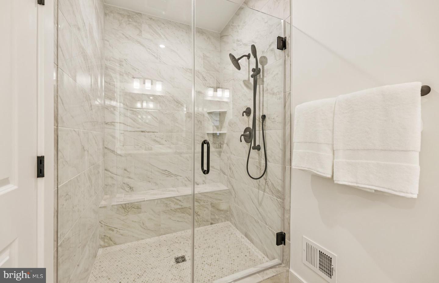 6054 SUNSTONE LN, HAYMARKET, Virginia 20169, 3 Bedrooms Bedrooms, ,3 BathroomsBathrooms,Residential,For sale,6054 SUNSTONE LN,VAPW2107726 MLS # VAPW2107726 6054 SUNSTONE LN, HAYMARKET, Virginia 20169, 3 Bedrooms Bedrooms, ,3 BathroomsBathrooms,Residential,For sale,6054 SUNSTONE LN,VAPW2107726 MLS # VAPW2107726