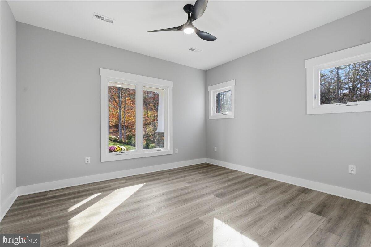 172 LAKEWATCH CIR, MONETA, Virginia 24121, 4 Bedrooms Bedrooms, ,4 BathroomsBathrooms,Residential,For sale,172 LAKEWATCH CIR,VAFK2000092 MLS # VAFK2000092 172 LAKEWATCH CIR, MONETA, Virginia 24121, 4 Bedrooms Bedrooms, ,4 BathroomsBathrooms,Residential,For sale,172 LAKEWATCH CIR,VAFK2000092 MLS # VAFK2000092