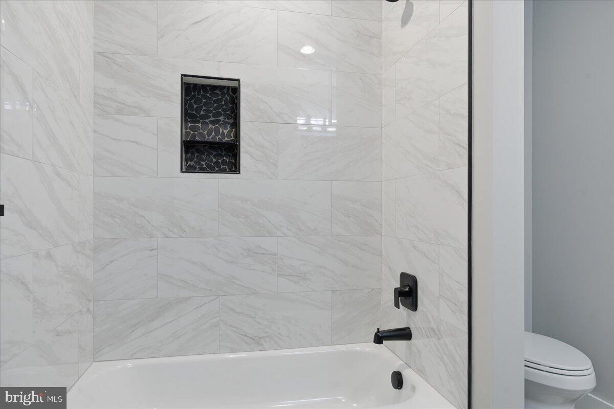 172 LAKEWATCH CIR, MONETA, Virginia 24121, 4 Bedrooms Bedrooms, ,4 BathroomsBathrooms,Residential,For sale,172 LAKEWATCH CIR,VAFK2000092 MLS # VAFK2000092 172 LAKEWATCH CIR, MONETA, Virginia 24121, 4 Bedrooms Bedrooms, ,4 BathroomsBathrooms,Residential,For sale,172 LAKEWATCH CIR,VAFK2000092 MLS # VAFK2000092