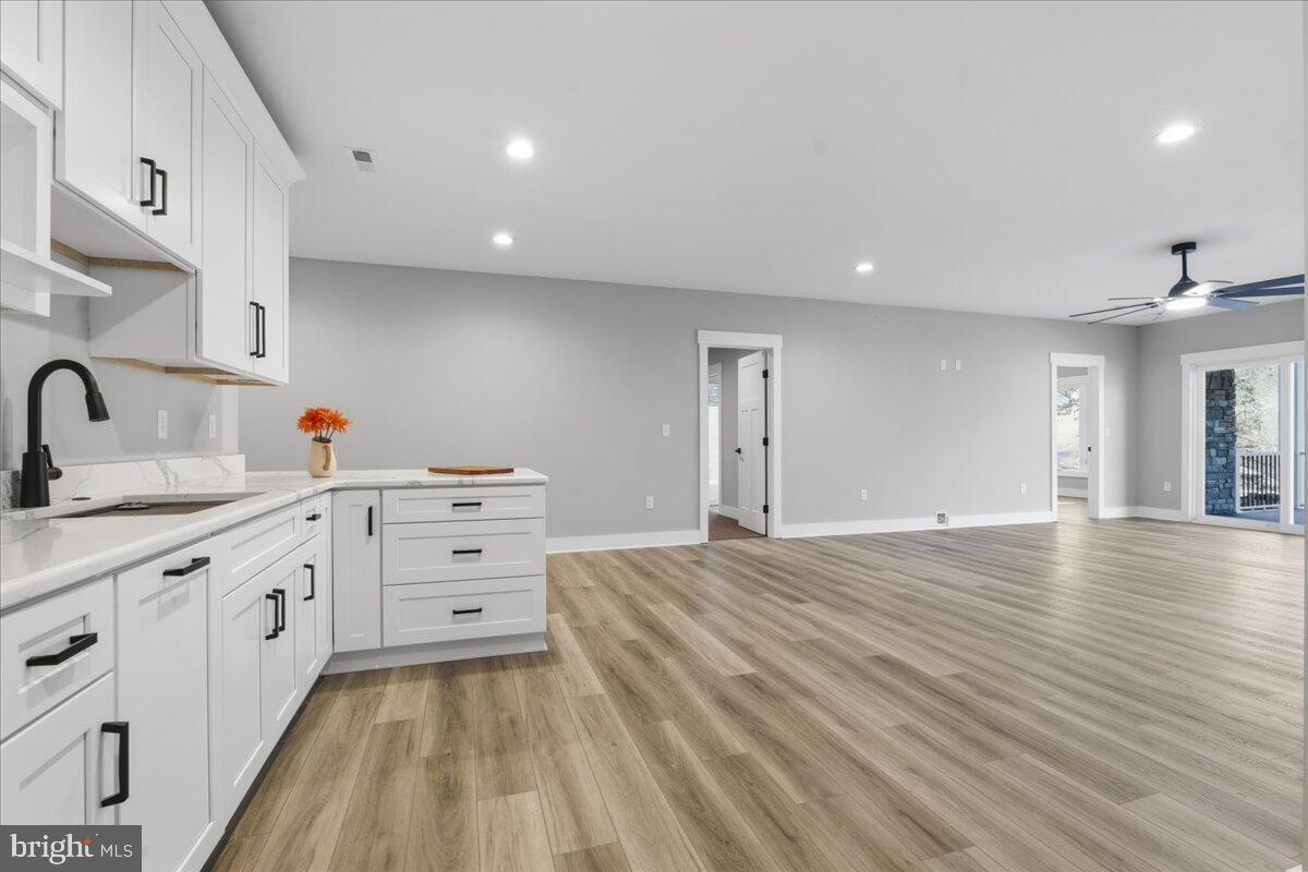 172 LAKEWATCH CIR, MONETA, Virginia 24121, 4 Bedrooms Bedrooms, ,4 BathroomsBathrooms,Residential,For sale,172 LAKEWATCH CIR,VAFK2000092 MLS # VAFK2000092 172 LAKEWATCH CIR, MONETA, Virginia 24121, 4 Bedrooms Bedrooms, ,4 BathroomsBathrooms,Residential,For sale,172 LAKEWATCH CIR,VAFK2000092 MLS # VAFK2000092