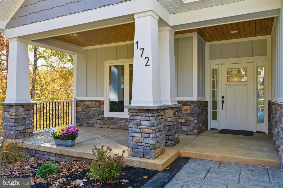 172 LAKEWATCH CIR, MONETA, Virginia 24121, 4 Bedrooms Bedrooms, ,4 BathroomsBathrooms,Residential,For sale,172 LAKEWATCH CIR,VAFK2000092 MLS # VAFK2000092 172 LAKEWATCH CIR, MONETA, Virginia 24121, 4 Bedrooms Bedrooms, ,4 BathroomsBathrooms,Residential,For sale,172 LAKEWATCH CIR,VAFK2000092 MLS # VAFK2000092