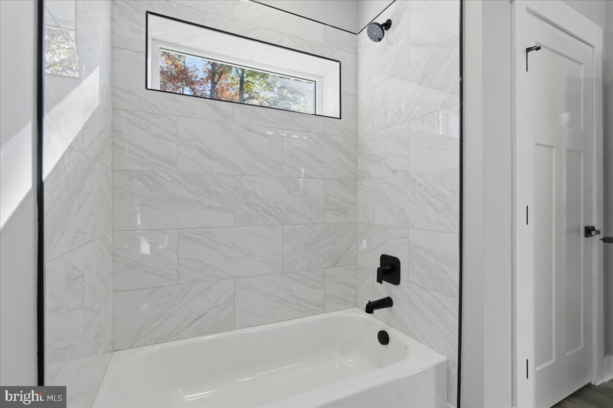 172 LAKEWATCH CIR, MONETA, Virginia 24121, 4 Bedrooms Bedrooms, ,4 BathroomsBathrooms,Residential,For sale,172 LAKEWATCH CIR,VAFK2000092 MLS # VAFK2000092 172 LAKEWATCH CIR, MONETA, Virginia 24121, 4 Bedrooms Bedrooms, ,4 BathroomsBathrooms,Residential,For sale,172 LAKEWATCH CIR,VAFK2000092 MLS # VAFK2000092