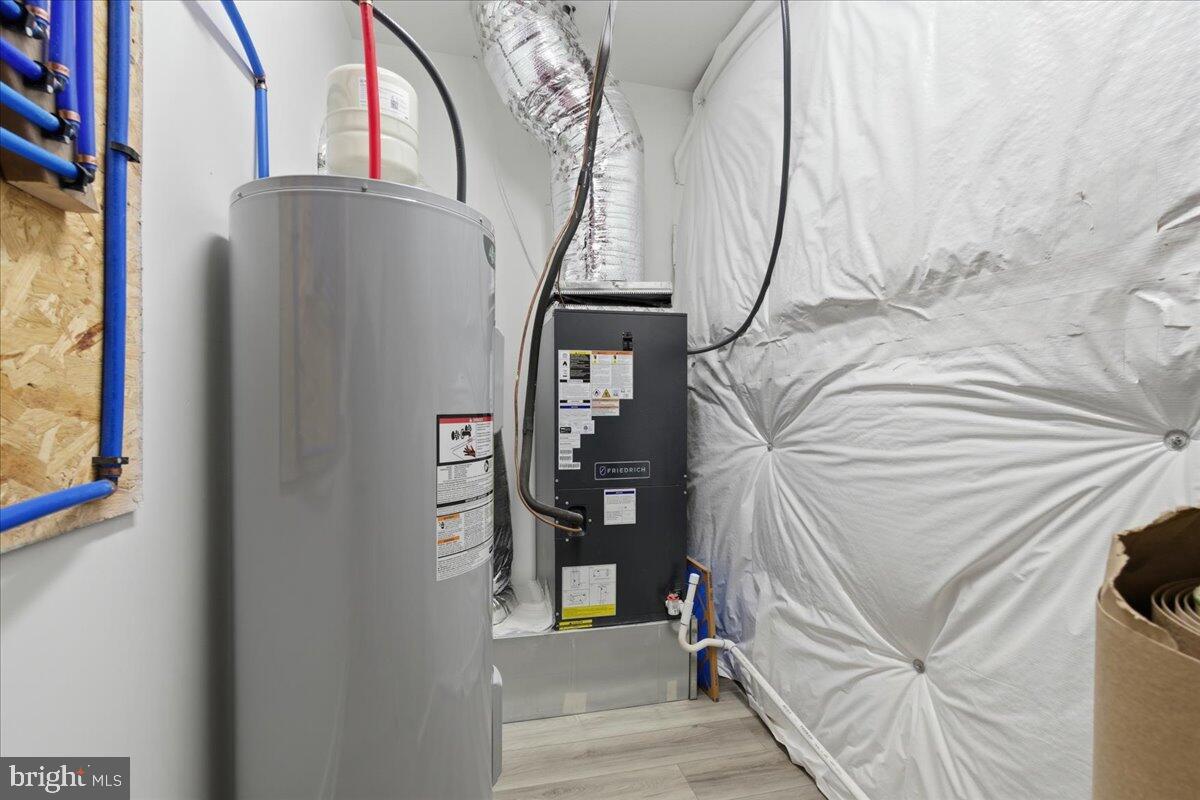 172 LAKEWATCH CIR, MONETA, Virginia 24121, 4 Bedrooms Bedrooms, ,4 BathroomsBathrooms,Residential,For sale,172 LAKEWATCH CIR,VAFK2000092 MLS # VAFK2000092 172 LAKEWATCH CIR, MONETA, Virginia 24121, 4 Bedrooms Bedrooms, ,4 BathroomsBathrooms,Residential,For sale,172 LAKEWATCH CIR,VAFK2000092 MLS # VAFK2000092