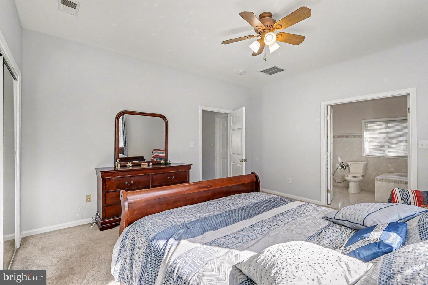 3120 COLLIE LN, FALLS CHURCH, Virginia 22041, 5 Bedrooms Bedrooms, ,4 BathroomsBathrooms,Residential,For sale,3120 COLLIE LN,VAFX2279024 MLS # VAFX2279024 3120 COLLIE LN, FALLS CHURCH, Virginia 22041, 5 Bedrooms Bedrooms, ,4 BathroomsBathrooms,Residential,For sale,3120 COLLIE LN,VAFX2279024 MLS # VAFX2279024