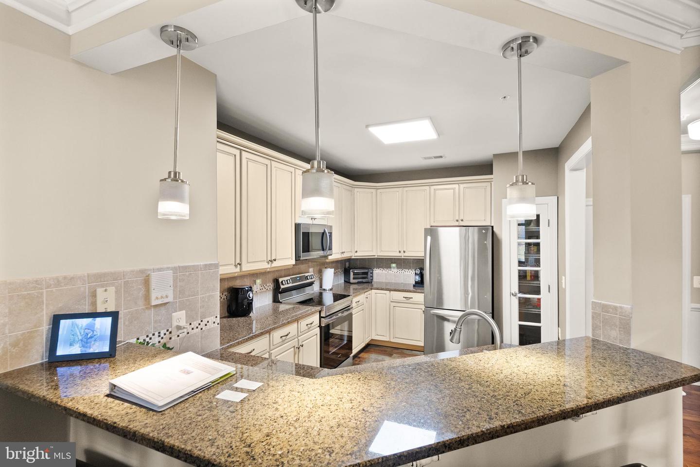 15251 ROYAL CREST DR #103, HAYMARKET, Virginia 20169, 2 Bedrooms Bedrooms, ,2 BathroomsBathrooms,Residential,For sale,15251 ROYAL CREST DR #103,VAPW2107738 MLS # VAPW2107738 15251 ROYAL CREST DR #103, HAYMARKET, Virginia 20169, 2 Bedrooms Bedrooms, ,2 BathroomsBathrooms,Residential,For sale,15251 ROYAL CREST DR #103,VAPW2107738 MLS # VAPW2107738