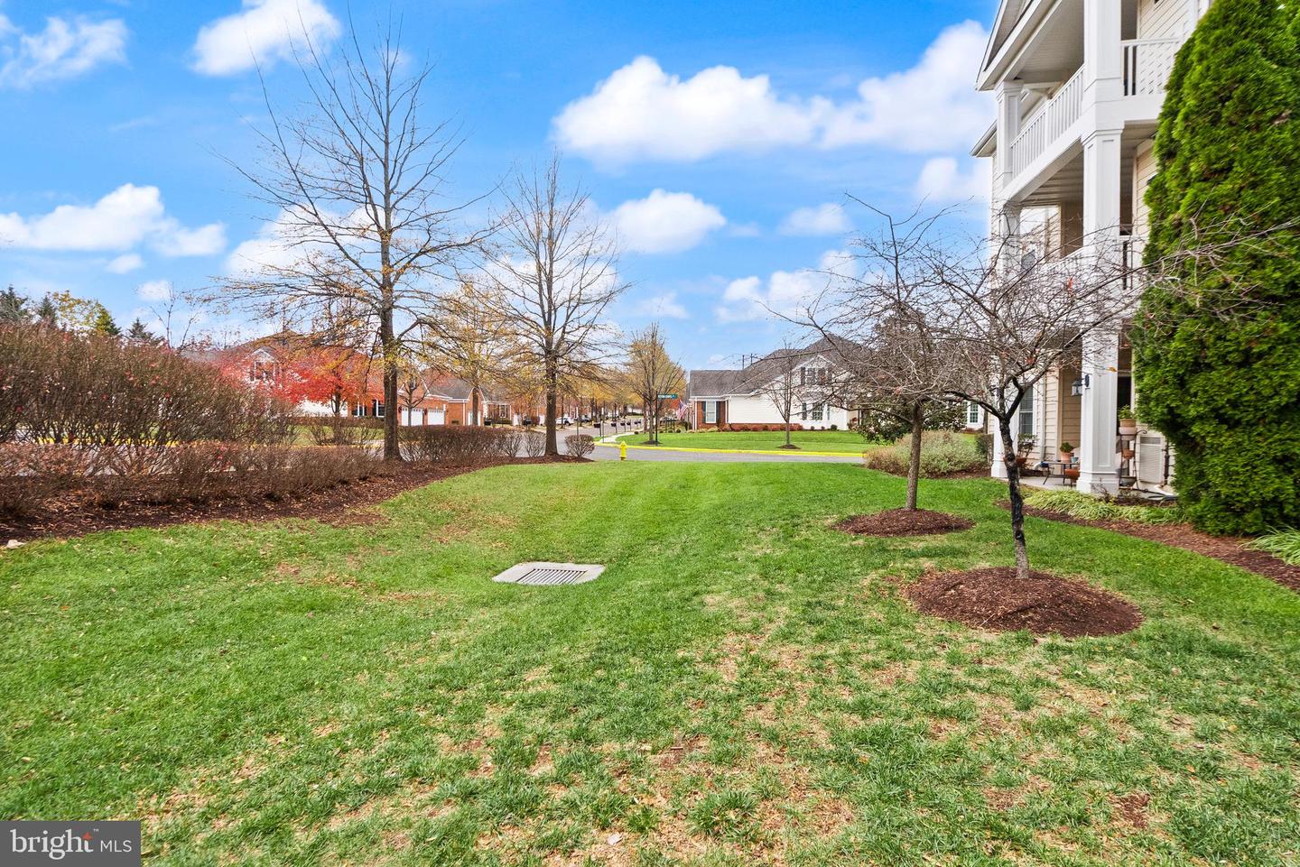 15251 ROYAL CREST DR #103, HAYMARKET, Virginia 20169, 2 Bedrooms Bedrooms, ,2 BathroomsBathrooms,Residential,For sale,15251 ROYAL CREST DR #103,VAPW2107738 MLS # VAPW2107738 15251 ROYAL CREST DR #103, HAYMARKET, Virginia 20169, 2 Bedrooms Bedrooms, ,2 BathroomsBathrooms,Residential,For sale,15251 ROYAL CREST DR #103,VAPW2107738 MLS # VAPW2107738