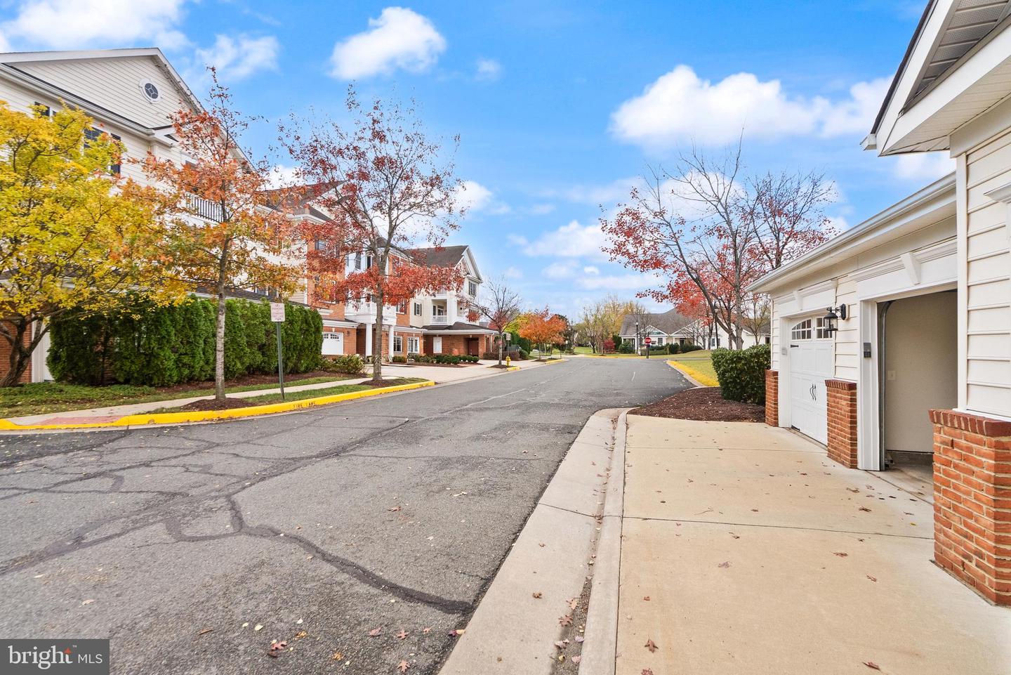 15251 ROYAL CREST DR #103, HAYMARKET, Virginia 20169, 2 Bedrooms Bedrooms, ,2 BathroomsBathrooms,Residential,For sale,15251 ROYAL CREST DR #103,VAPW2107738 MLS # VAPW2107738 15251 ROYAL CREST DR #103, HAYMARKET, Virginia 20169, 2 Bedrooms Bedrooms, ,2 BathroomsBathrooms,Residential,For sale,15251 ROYAL CREST DR #103,VAPW2107738 MLS # VAPW2107738