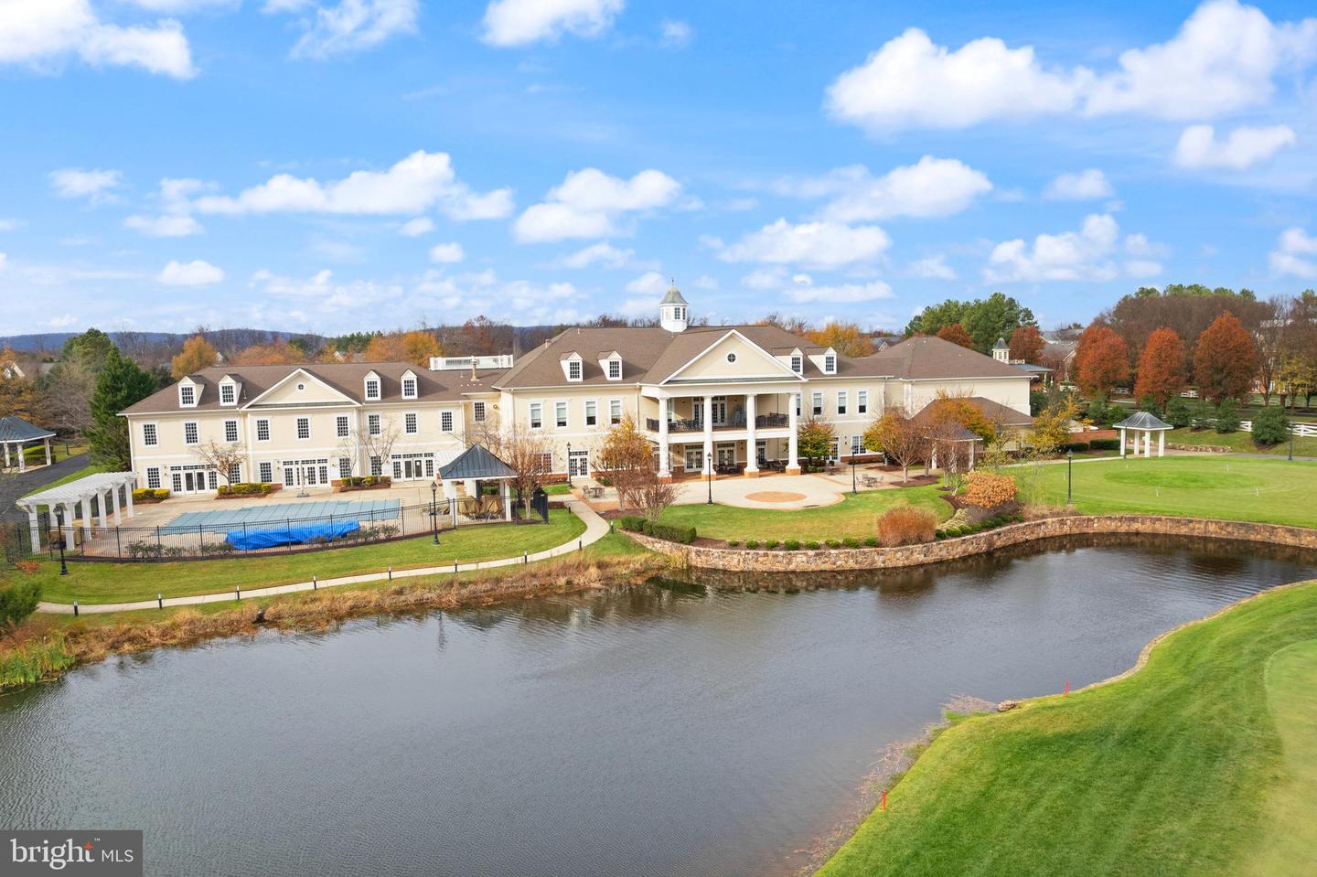 15251 ROYAL CREST DR #103, HAYMARKET, Virginia 20169, 2 Bedrooms Bedrooms, ,2 BathroomsBathrooms,Residential,For sale,15251 ROYAL CREST DR #103,VAPW2107738 MLS # VAPW2107738 15251 ROYAL CREST DR #103, HAYMARKET, Virginia 20169, 2 Bedrooms Bedrooms, ,2 BathroomsBathrooms,Residential,For sale,15251 ROYAL CREST DR #103,VAPW2107738 MLS # VAPW2107738