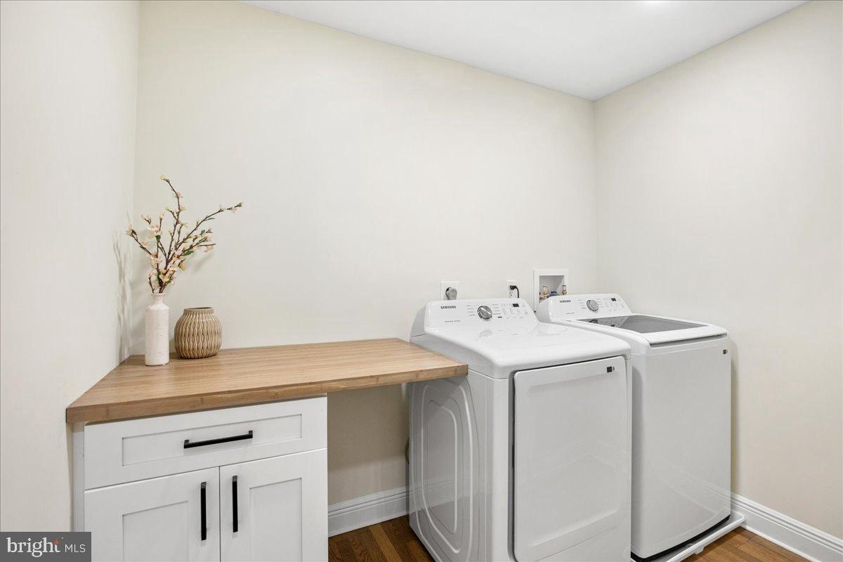 11603 VIRGATE LN, RESTON, Virginia 20191, 5 Bedrooms Bedrooms, 11 Rooms Rooms,4 BathroomsBathrooms,Residential,For sale,11603 VIRGATE LN,VAFX2279030 MLS # VAFX2279030 11603 VIRGATE LN, RESTON, Virginia 20191, 5 Bedrooms Bedrooms, 11 Rooms Rooms,4 BathroomsBathrooms,Residential,For sale,11603 VIRGATE LN,VAFX2279030 MLS # VAFX2279030