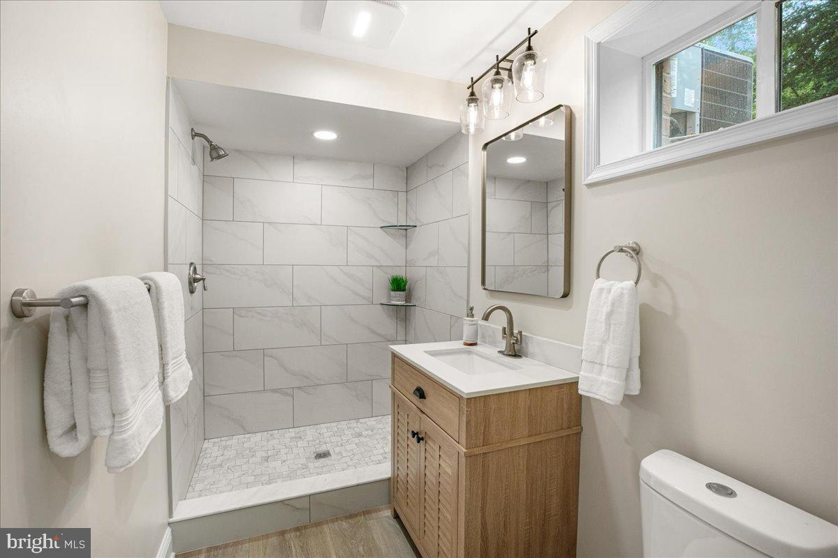 11603 VIRGATE LN, RESTON, Virginia 20191, 5 Bedrooms Bedrooms, 11 Rooms Rooms,4 BathroomsBathrooms,Residential,For sale,11603 VIRGATE LN,VAFX2279030 MLS # VAFX2279030 11603 VIRGATE LN, RESTON, Virginia 20191, 5 Bedrooms Bedrooms, 11 Rooms Rooms,4 BathroomsBathrooms,Residential,For sale,11603 VIRGATE LN,VAFX2279030 MLS # VAFX2279030