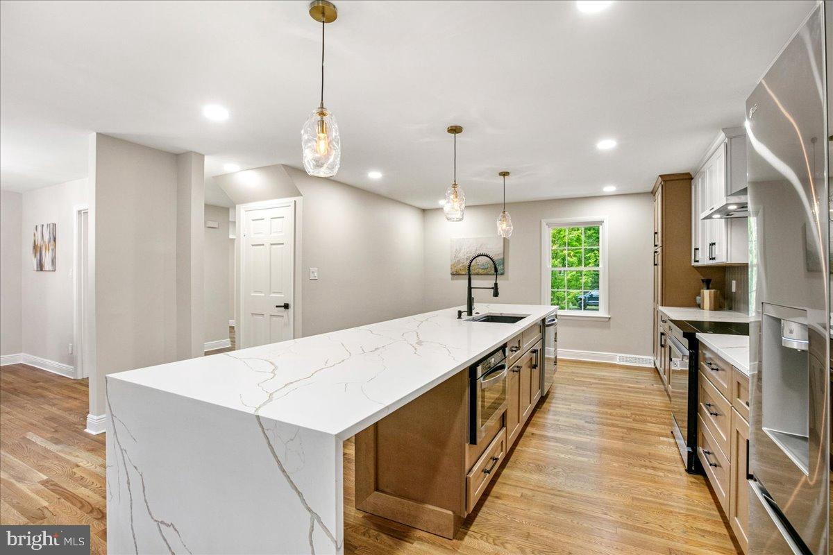 11603 VIRGATE LN, RESTON, Virginia 20191, 5 Bedrooms Bedrooms, 11 Rooms Rooms,4 BathroomsBathrooms,Residential,For sale,11603 VIRGATE LN,VAFX2279030 MLS # VAFX2279030 11603 VIRGATE LN, RESTON, Virginia 20191, 5 Bedrooms Bedrooms, 11 Rooms Rooms,4 BathroomsBathrooms,Residential,For sale,11603 VIRGATE LN,VAFX2279030 MLS # VAFX2279030