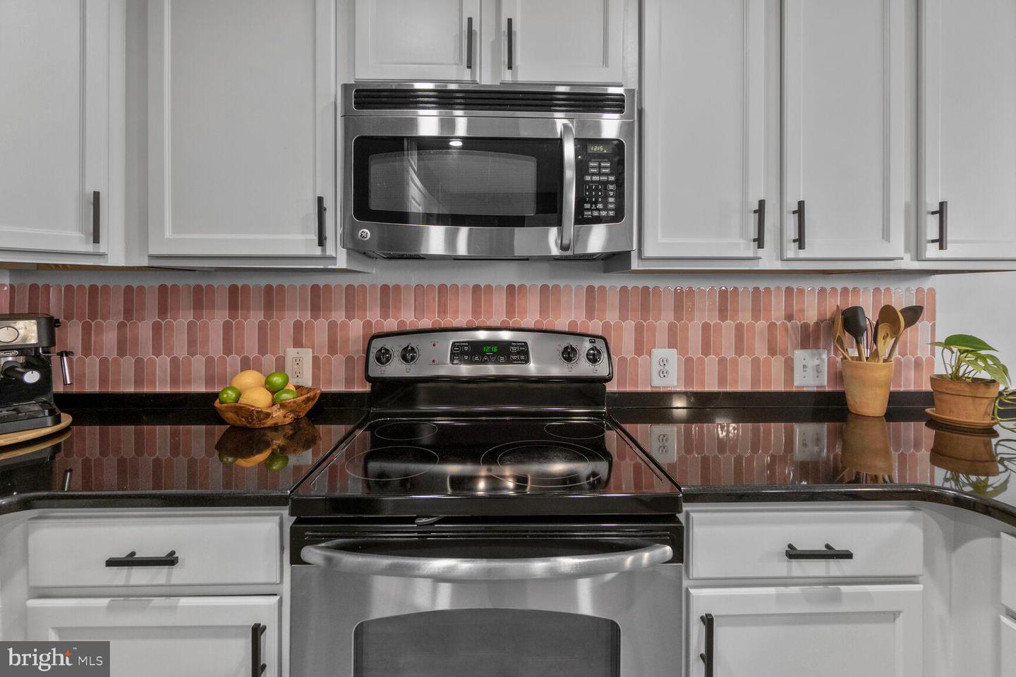 3911 OLD DOMINION BLVD, ALEXANDRIA, Virginia 22305, 2 Bedrooms Bedrooms, ,1 BathroomBathrooms,Residential,For sale,3911 OLD DOMINION BLVD,VAAX2051802 MLS # VAAX2051802 3911 OLD DOMINION BLVD, ALEXANDRIA, Virginia 22305, 2 Bedrooms Bedrooms, ,1 BathroomBathrooms,Residential,For sale,3911 OLD DOMINION BLVD,VAAX2051802 MLS # VAAX2051802