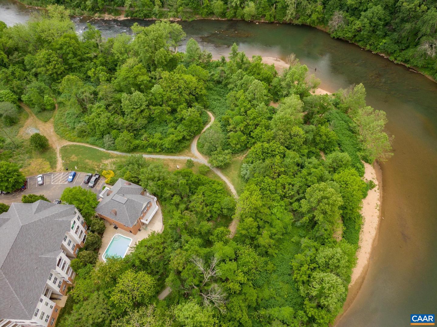 320 RIVERBEND DR #2B, CHARLOTTESVILLE, Virginia 22911, 2 Bedrooms Bedrooms, ,2 BathroomsBathrooms,Residential,For sale,320 RIVERBEND DR #2B,671071 MLS # 671071 320 RIVERBEND DR #2B, CHARLOTTESVILLE, Virginia 22911, 2 Bedrooms Bedrooms, ,2 BathroomsBathrooms,Residential,For sale,320 RIVERBEND DR #2B,671071 MLS # 671071