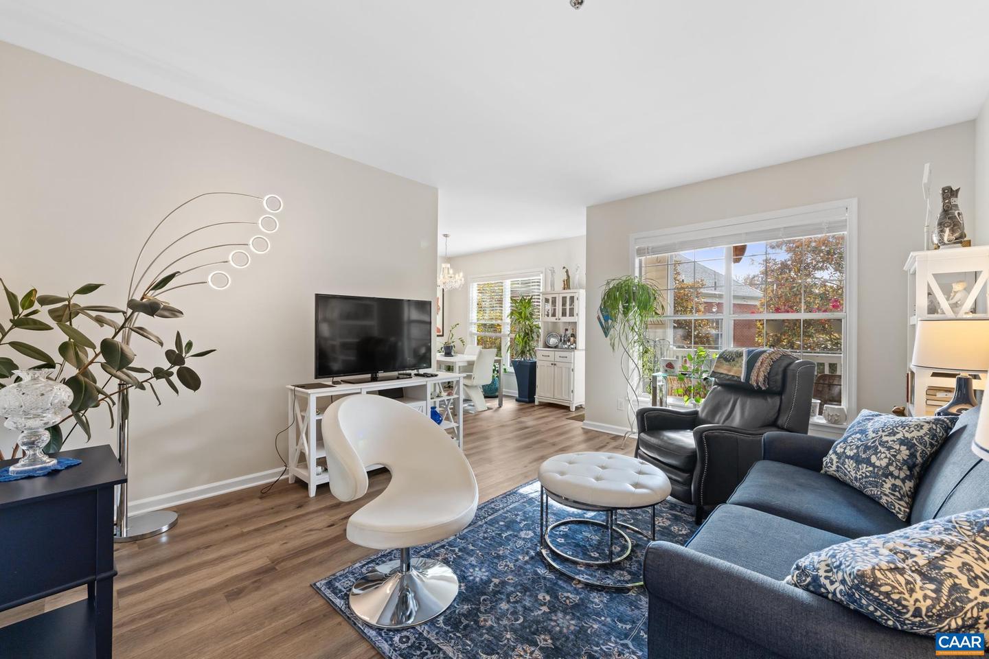 320 RIVERBEND DR #2B, CHARLOTTESVILLE, Virginia 22911, 2 Bedrooms Bedrooms, ,2 BathroomsBathrooms,Residential,For sale,320 RIVERBEND DR #2B,671071 MLS # 671071 320 RIVERBEND DR #2B, CHARLOTTESVILLE, Virginia 22911, 2 Bedrooms Bedrooms, ,2 BathroomsBathrooms,Residential,For sale,320 RIVERBEND DR #2B,671071 MLS # 671071