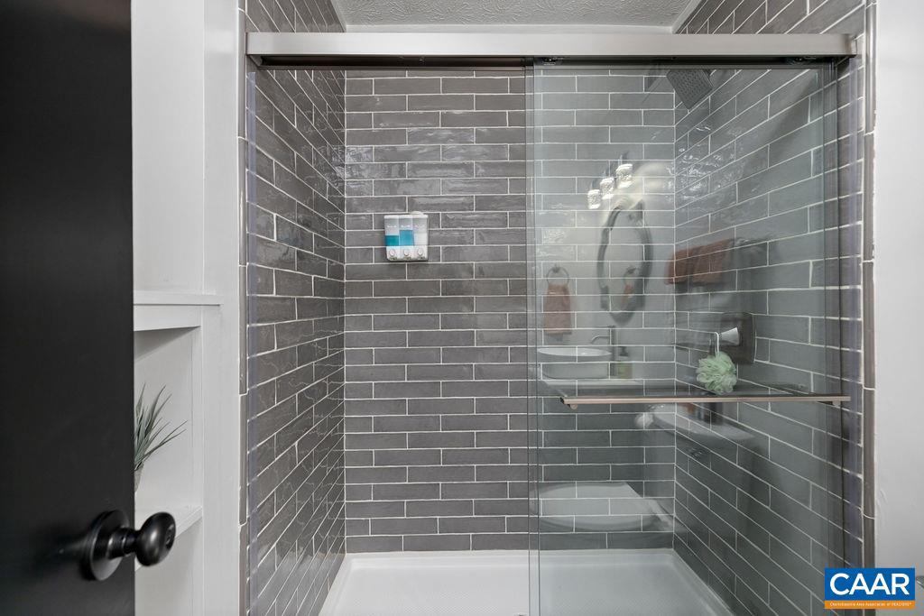 800 LAURELWOOD CONDOS, WINTERGREEN RESORT, Virginia 22967, 1 Bedroom Bedrooms, ,1 BathroomBathrooms,Residential,For sale,800 LAURELWOOD CONDOS,671074 MLS # 671074