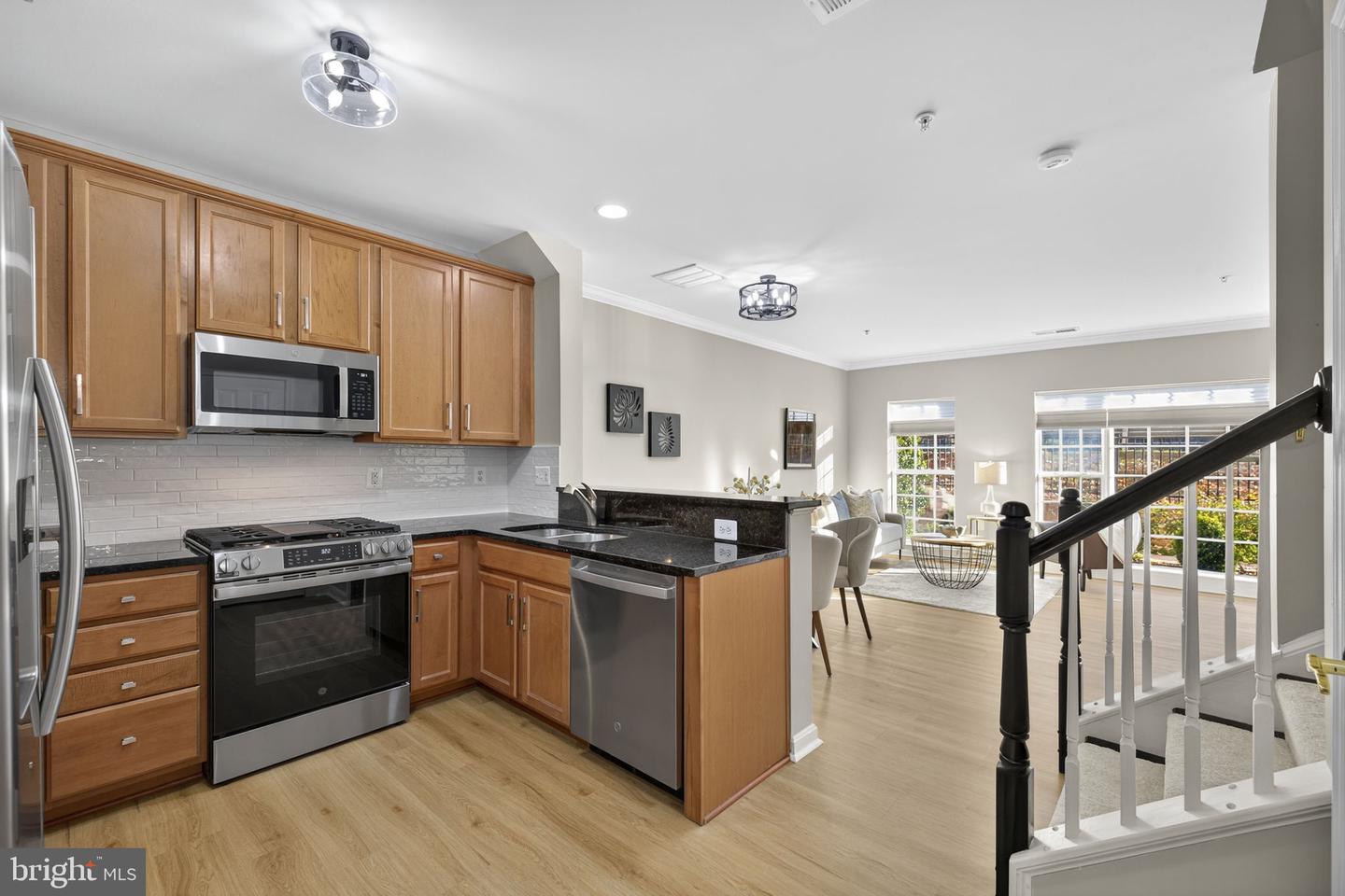 6313 IRIS MEADOW LN, HAYMARKET, Virginia 20169, 3 Bedrooms Bedrooms, ,2 BathroomsBathrooms,Residential,For sale,6313 IRIS MEADOW LN,VAPW2107718 MLS # VAPW2107718 6313 IRIS MEADOW LN, HAYMARKET, Virginia 20169, 3 Bedrooms Bedrooms, ,2 BathroomsBathrooms,Residential,For sale,6313 IRIS MEADOW LN,VAPW2107718 MLS # VAPW2107718