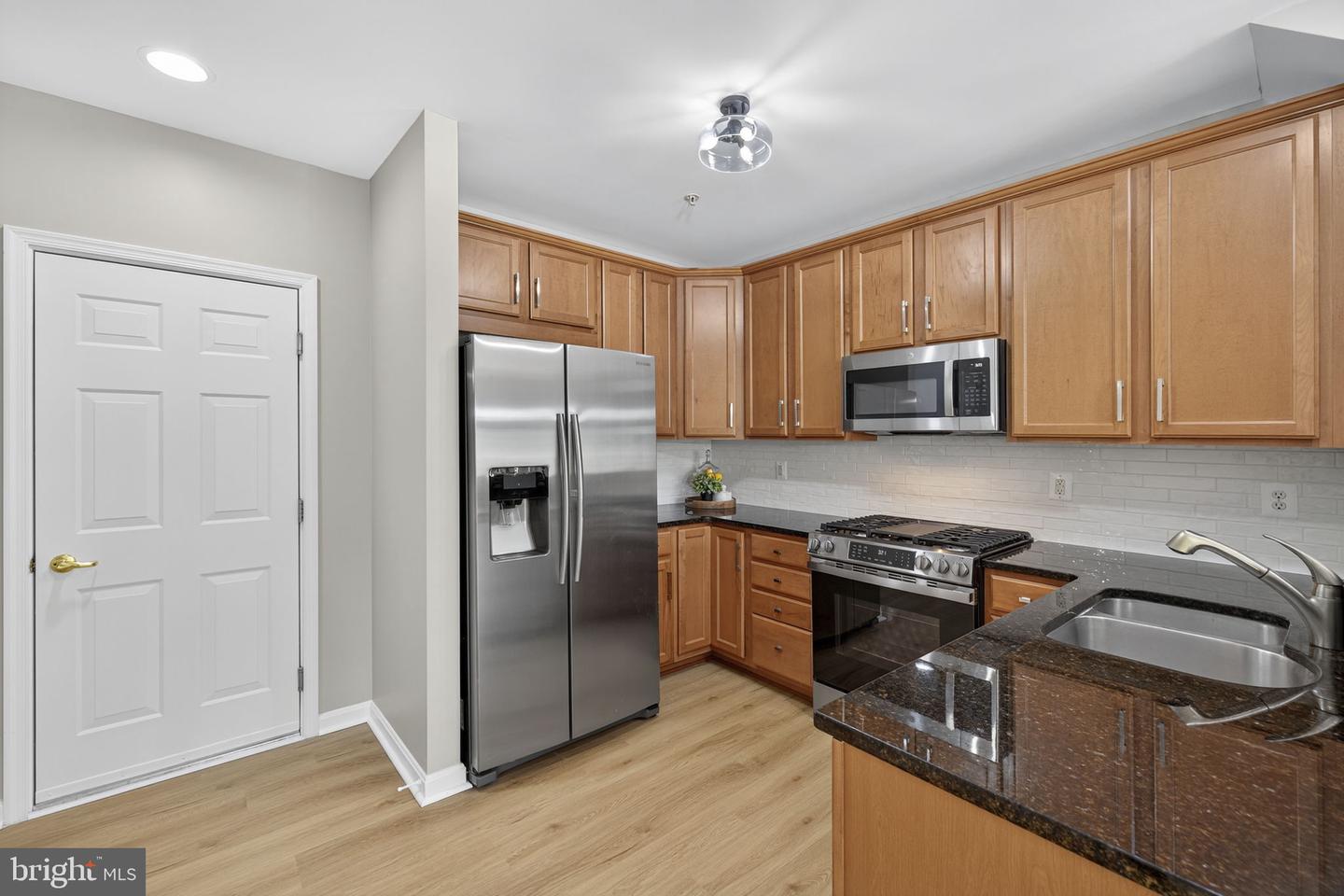 6313 IRIS MEADOW LN, HAYMARKET, Virginia 20169, 3 Bedrooms Bedrooms, ,2 BathroomsBathrooms,Residential,For sale,6313 IRIS MEADOW LN,VAPW2107718 MLS # VAPW2107718 6313 IRIS MEADOW LN, HAYMARKET, Virginia 20169, 3 Bedrooms Bedrooms, ,2 BathroomsBathrooms,Residential,For sale,6313 IRIS MEADOW LN,VAPW2107718 MLS # VAPW2107718