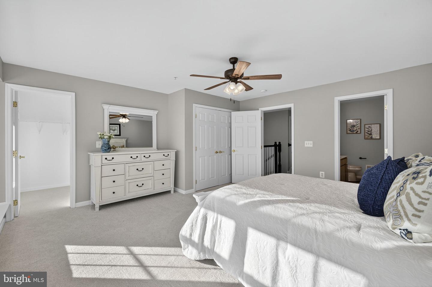 6313 IRIS MEADOW LN, HAYMARKET, Virginia 20169, 3 Bedrooms Bedrooms, ,2 BathroomsBathrooms,Residential,For sale,6313 IRIS MEADOW LN,VAPW2107718 MLS # VAPW2107718 6313 IRIS MEADOW LN, HAYMARKET, Virginia 20169, 3 Bedrooms Bedrooms, ,2 BathroomsBathrooms,Residential,For sale,6313 IRIS MEADOW LN,VAPW2107718 MLS # VAPW2107718