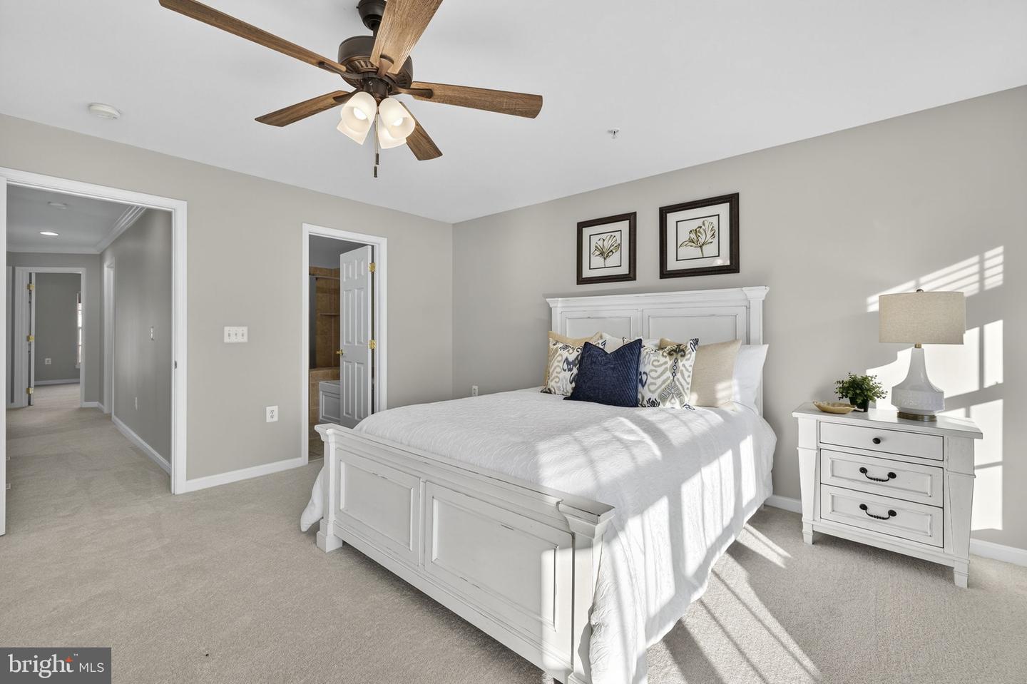 6313 IRIS MEADOW LN, HAYMARKET, Virginia 20169, 3 Bedrooms Bedrooms, ,2 BathroomsBathrooms,Residential,For sale,6313 IRIS MEADOW LN,VAPW2107718 MLS # VAPW2107718 6313 IRIS MEADOW LN, HAYMARKET, Virginia 20169, 3 Bedrooms Bedrooms, ,2 BathroomsBathrooms,Residential,For sale,6313 IRIS MEADOW LN,VAPW2107718 MLS # VAPW2107718